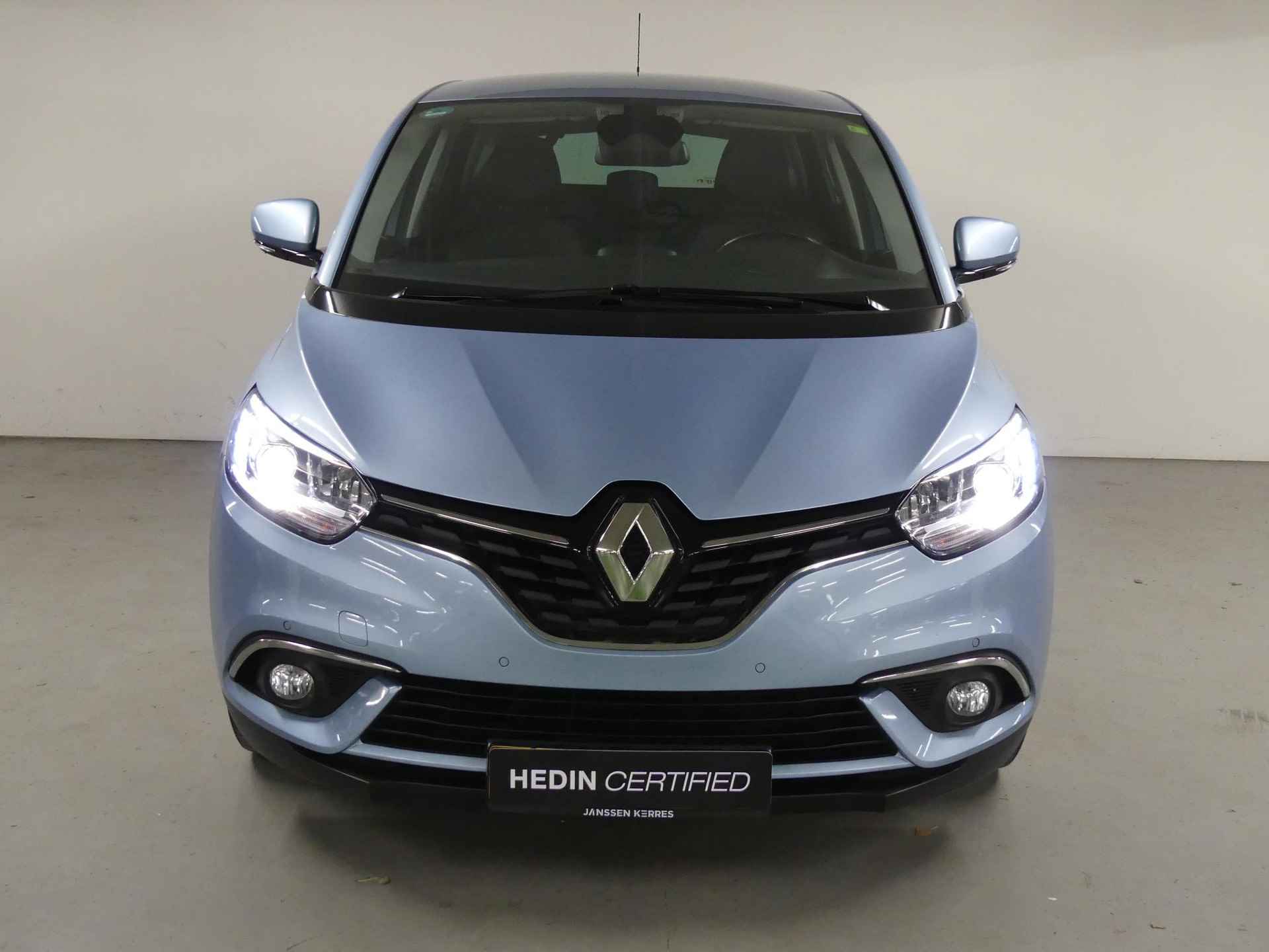 Renault Scénic TCe 130 Intens | R-Link Multimedia & Navigatie | Climate Control | Camera | Parkeersensoren | Parkeer Assistent | Trekhaak - 4/32