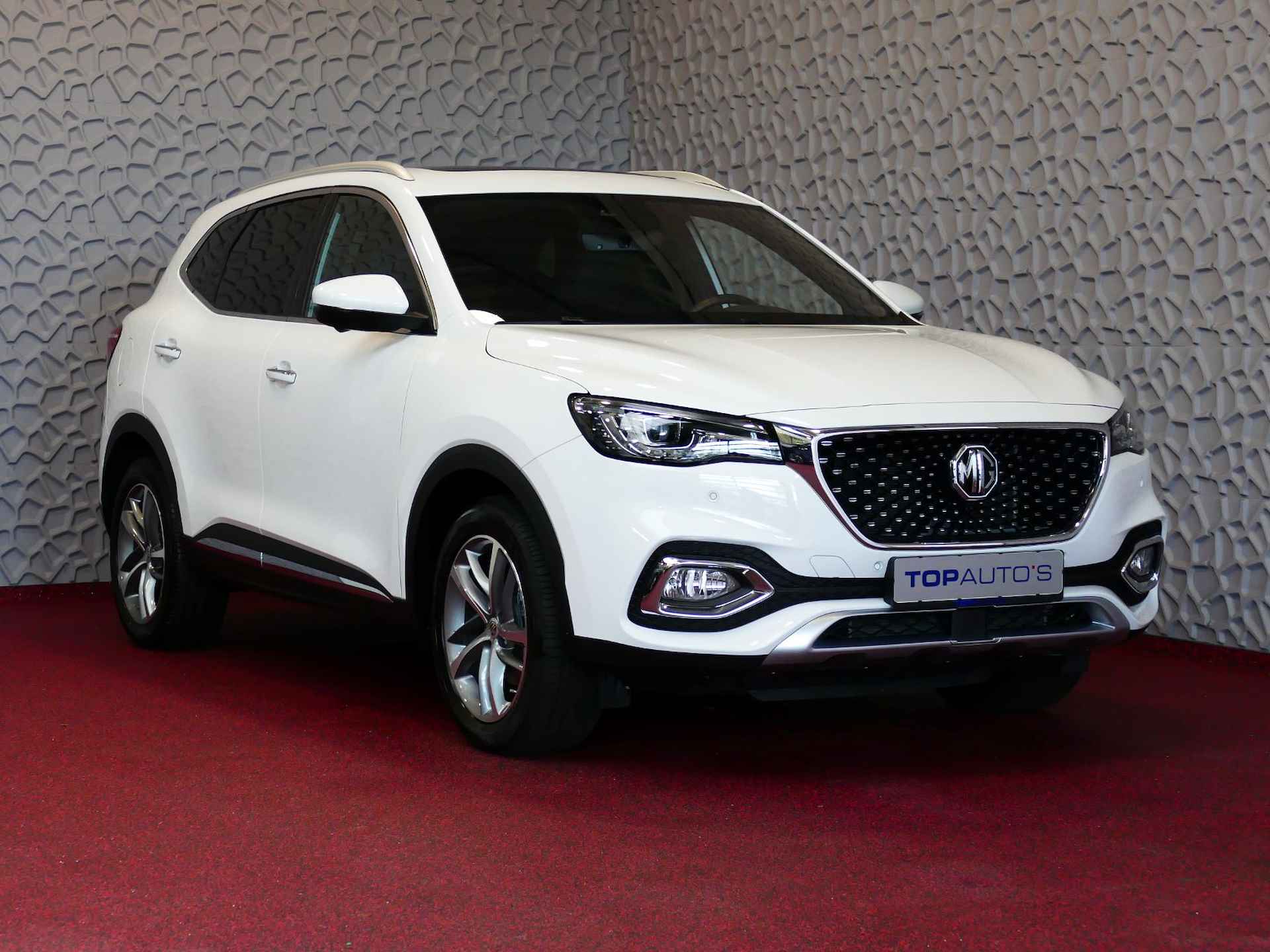 MG EHS 1.5 TGDI PHEV LUXURY LEER LED 360. PANORAMA CAMERA ADAP.CRUISE PHEV PLUG IN HYBRID 7 JAAR GARANTIE - 56/91