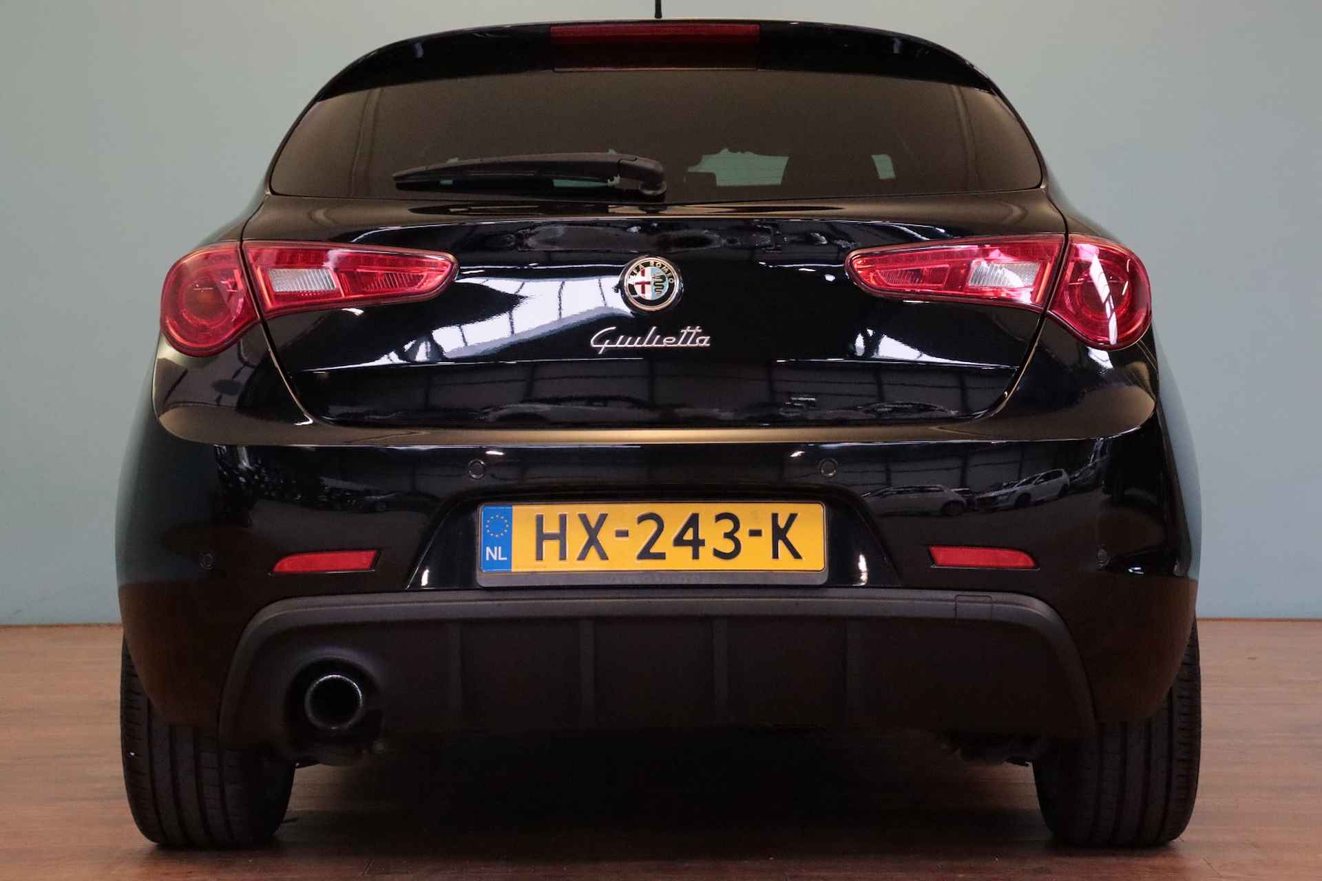 Alfa Romeo Giulietta 1.4 T Sprint Automaat | NAVI | CLIMA | PDC ACHTER | CRUISE | EXTRA WINTERSET | - 6/30