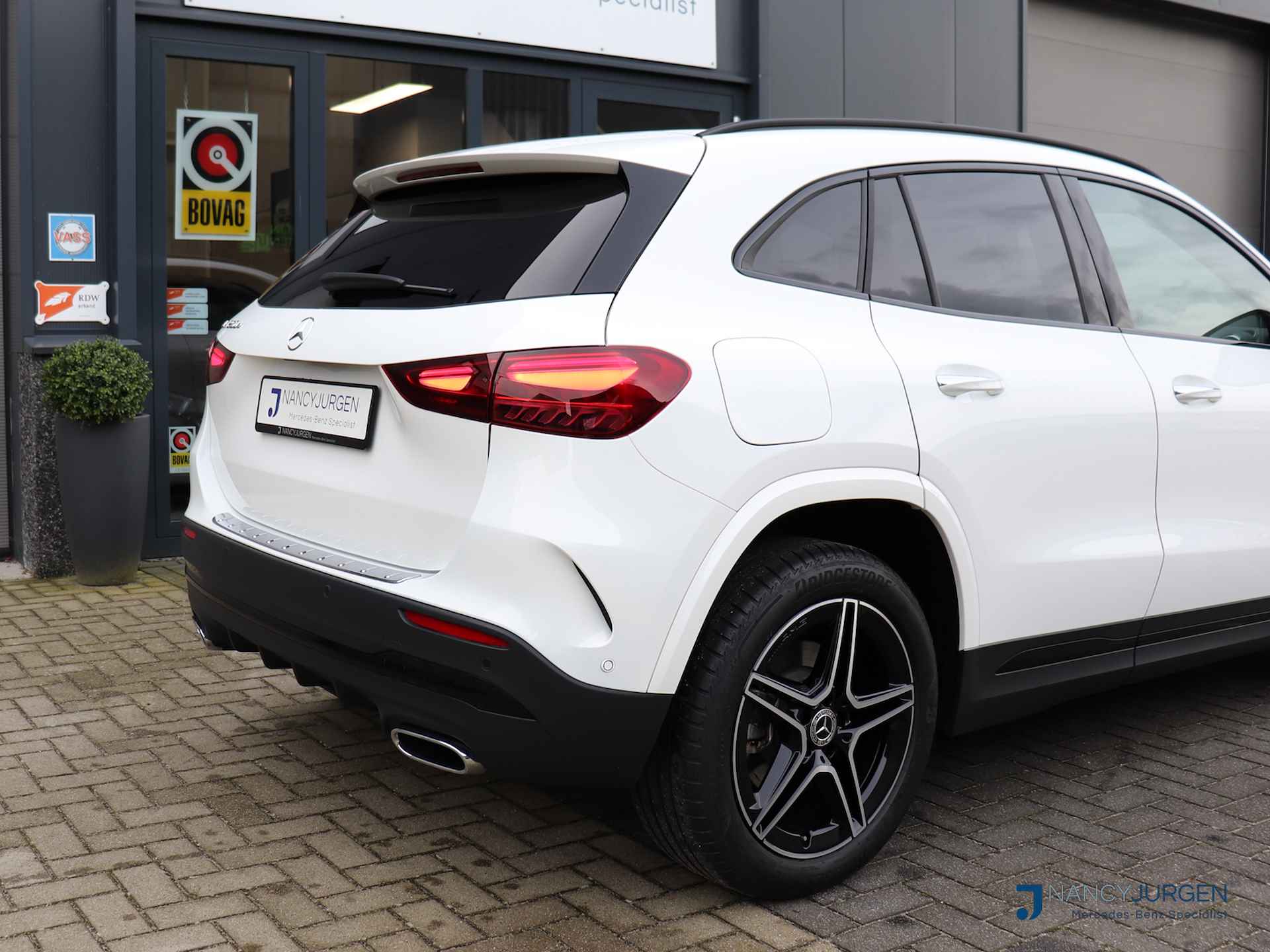 Mercedes-Benz GLA 250 e AMG |Star Edition | 8G Aut. | Actieve Distronic | Advanced Plus Pakket | Ambiente Verlichting | Burmester Surround | Elekt - 42/63