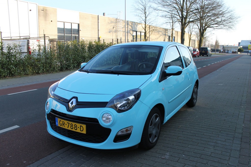 RENAULT Twingo 1.2-16V Collection