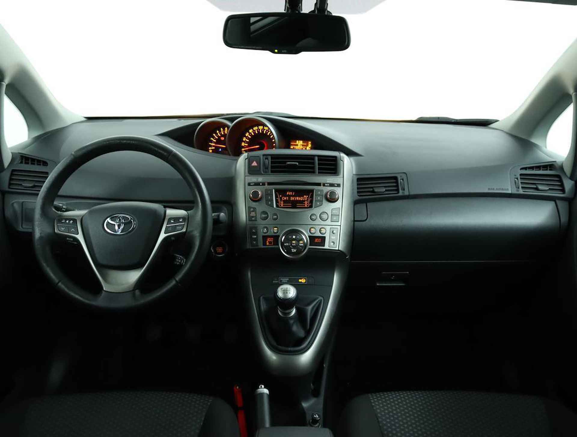 Toyota Verso 1.6 VVT-i Dynamic | Airco | Trekhaak | Keyless Entry | Cruise Control | Stoelverwarming | - 4/48