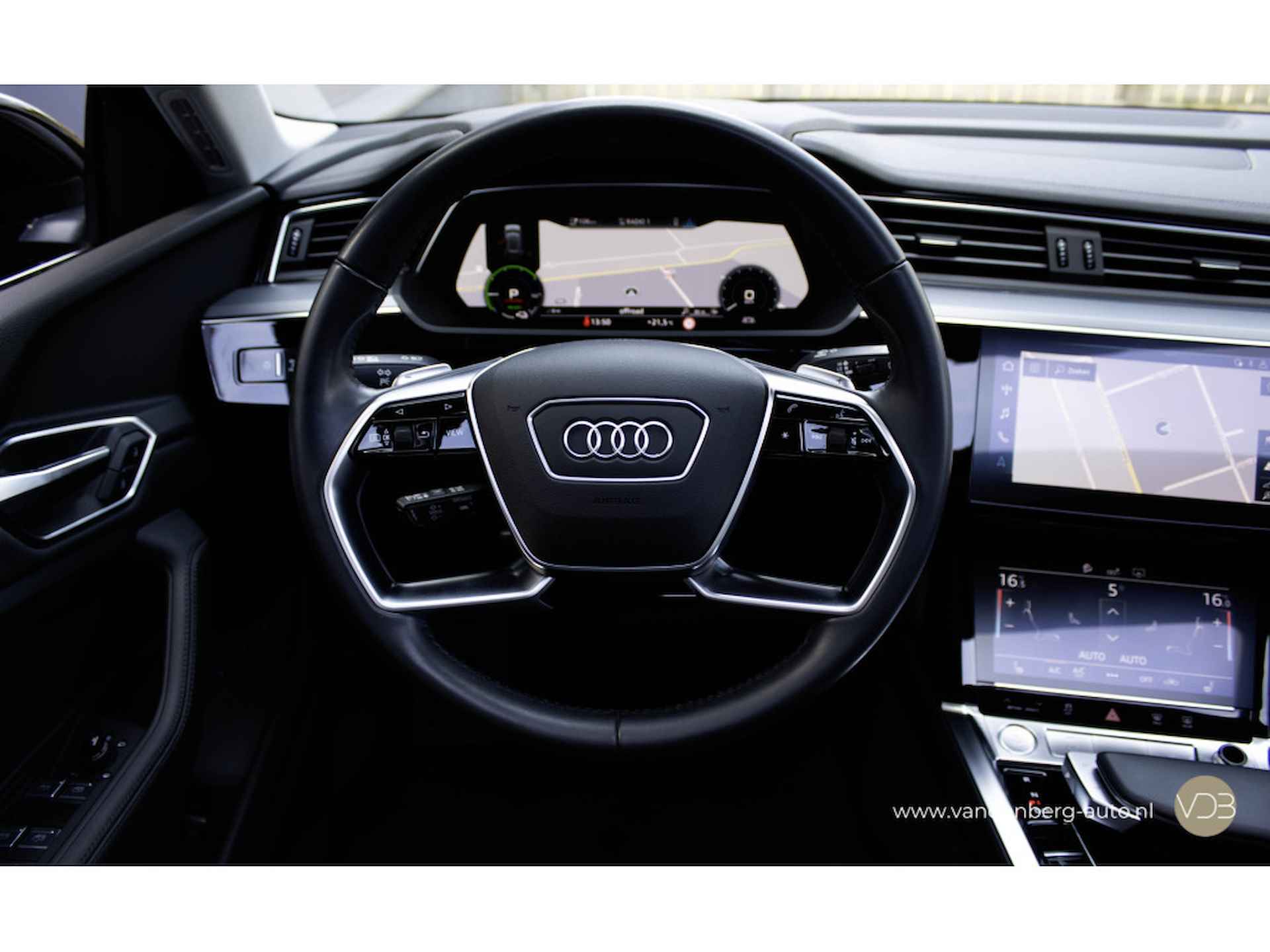 Audi e-tron 50 quattro Business edition Plus PANO LEER CAMERA - 7/14