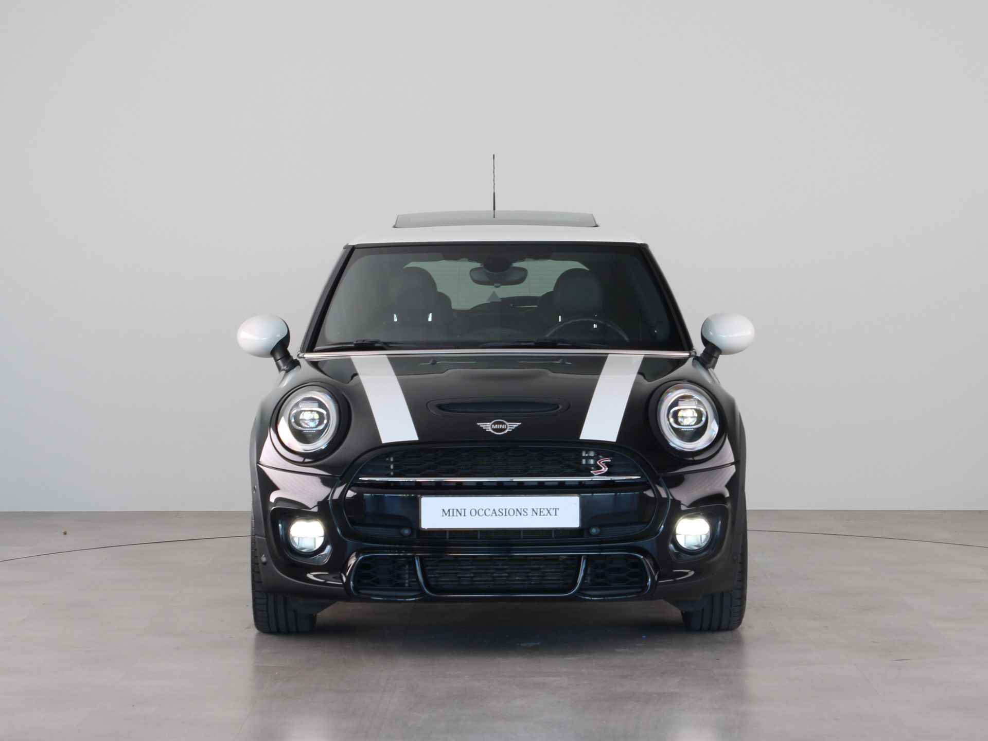 MINI 3-deurs Cooper S JCW-Trim Aut. - 8/26