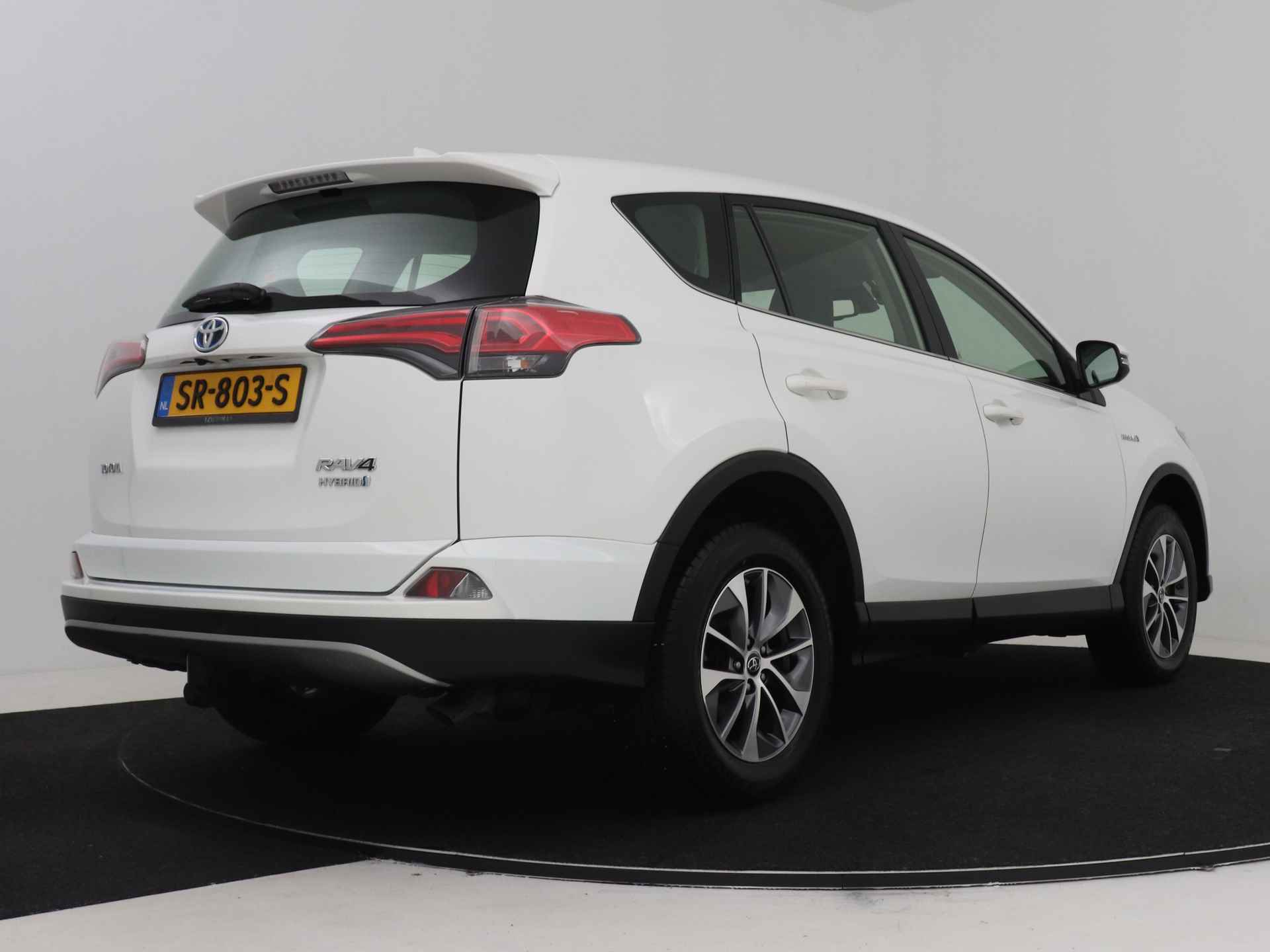 Toyota RAV4 2.5 Hybrid AWD Dynamic | Navigatie | Camera | Climate Control | Cruise Control | Trekhaak | - 3/50