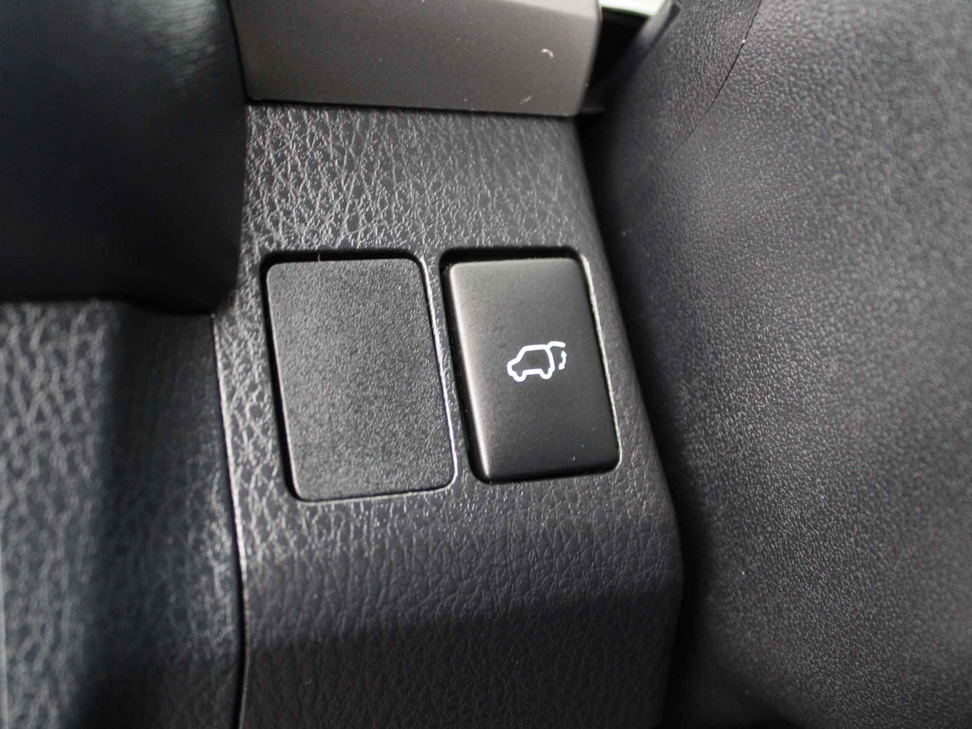 Toyota RAV4 2.5 Hybrid AWD Dynamic | Navigatie | Camera | Climate Control | Cruise Control | Trekhaak | - 34/50