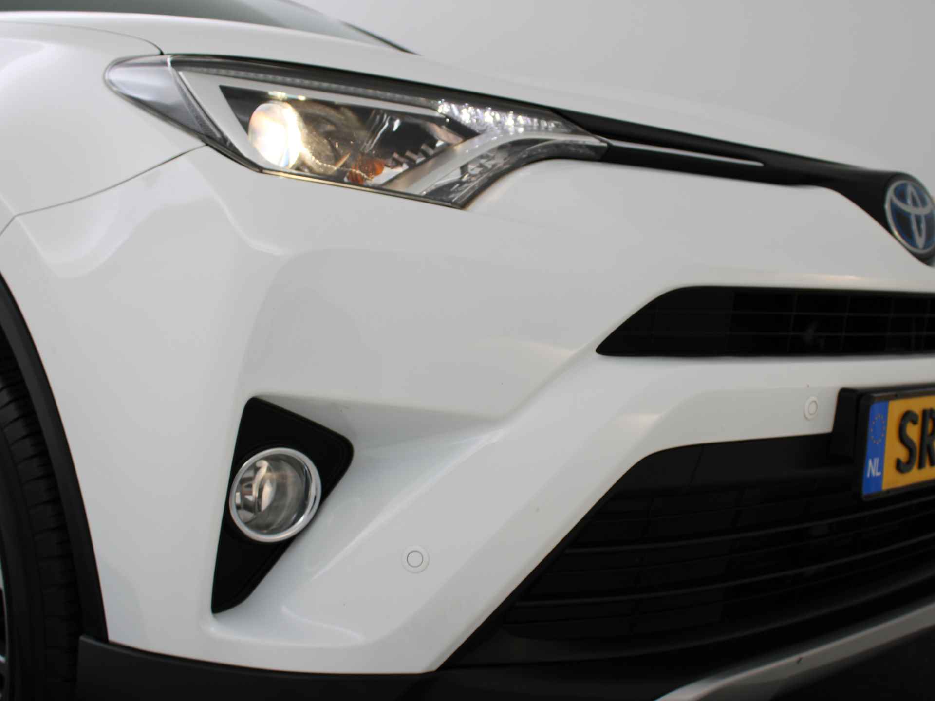 Toyota RAV4 2.5 Hybrid AWD Dynamic | Navigatie | Camera | Climate Control | Cruise Control | Trekhaak | - 42/50