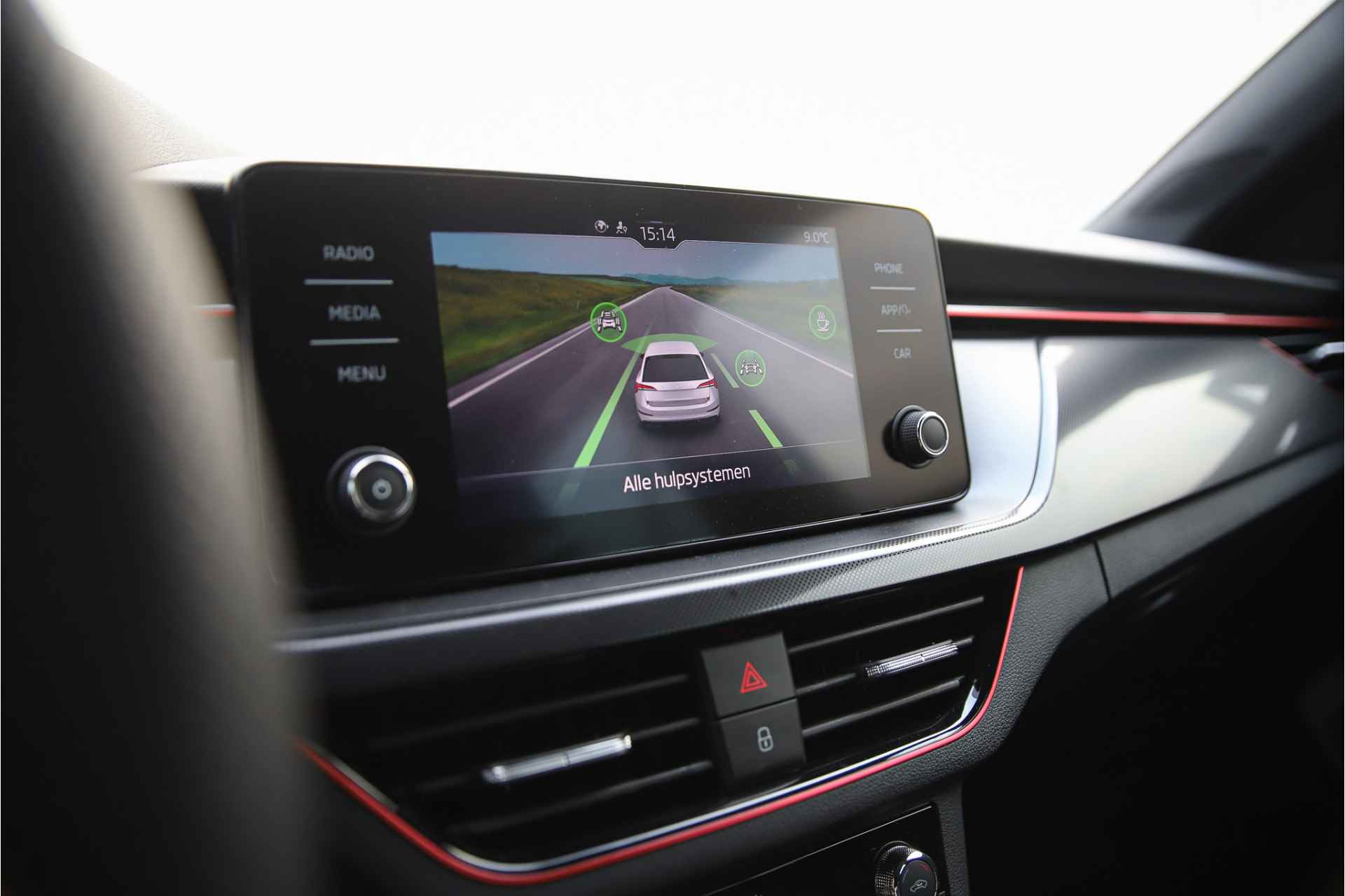 Škoda Scala 1.0 TSI Sport Business | Automaat | Carplay | Virtual cockpit | Panoramadak - 19/29