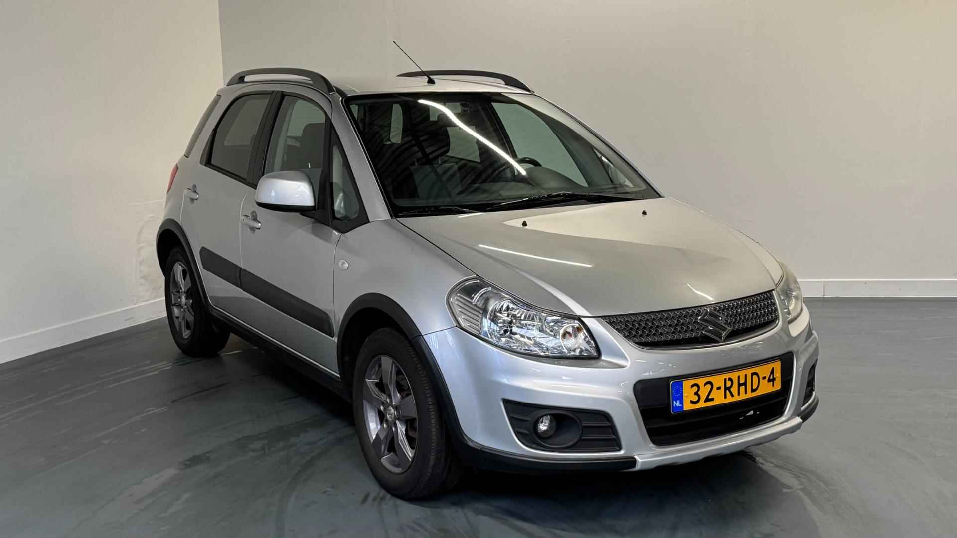 Suzuki SX4 1.6 Limited | PARROT CARKIT | TREKHAAK | KEYLESS ENTRY | NL-AUTO | - 3/27