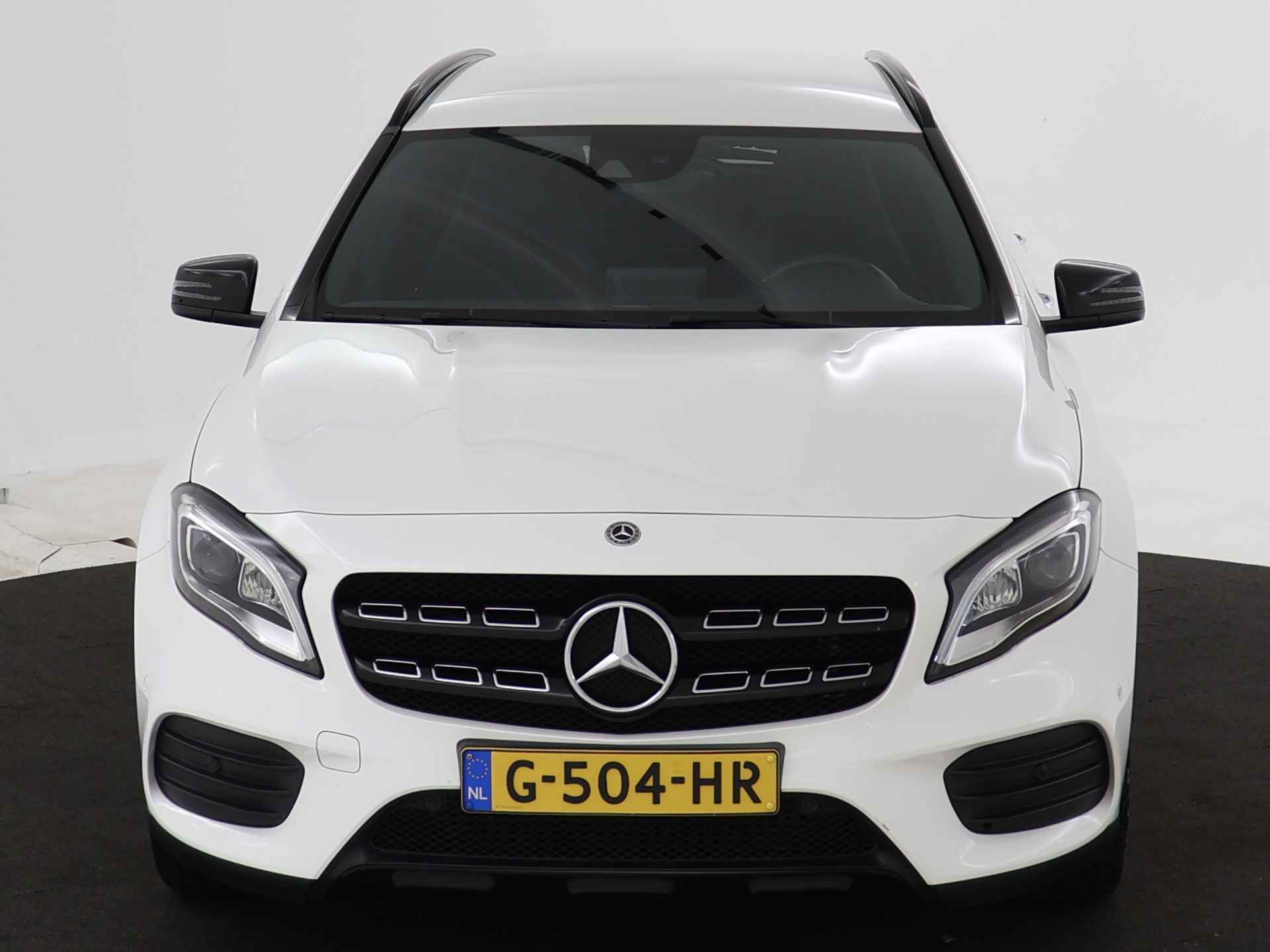Mercedes-Benz GLA 180 AMG line | Night-pakket | Parkeersensoren + camera | Navigatie | Stoelverwarming | Cruise Control | Inclusief 24 maanden Mercedes-Benz Certified garantie - 29/45