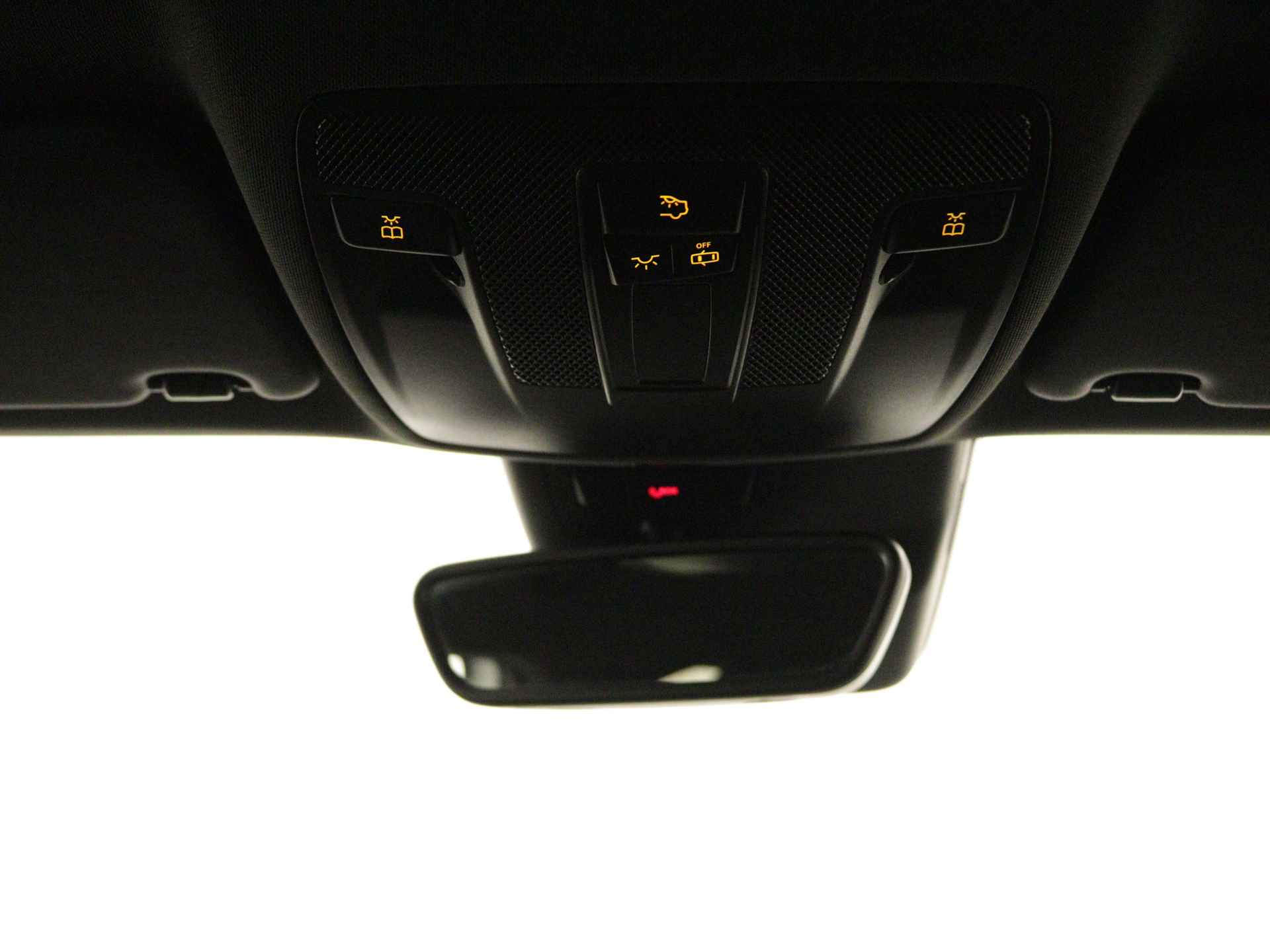 Mercedes-Benz GLA 180 AMG line | Night-pakket | Parkeersensoren + camera | Navigatie | Stoelverwarming | Cruise Control | Inclusief 24 maanden Mercedes-Benz Certified garantie - 33/45