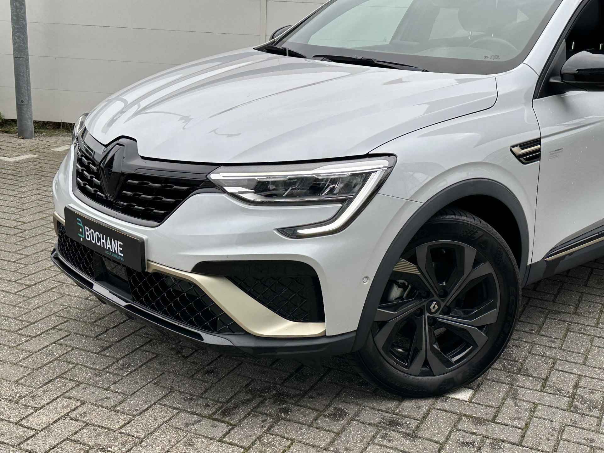 Renault Arkana 1.6 E-Tech hybrid 145 E-Tech engineered | Bose Audio | Schuif/Kantel-Dak | Stuur/Stoelverwarming | Adaptive Cruise | Dealer Onderhouden! - 4/39