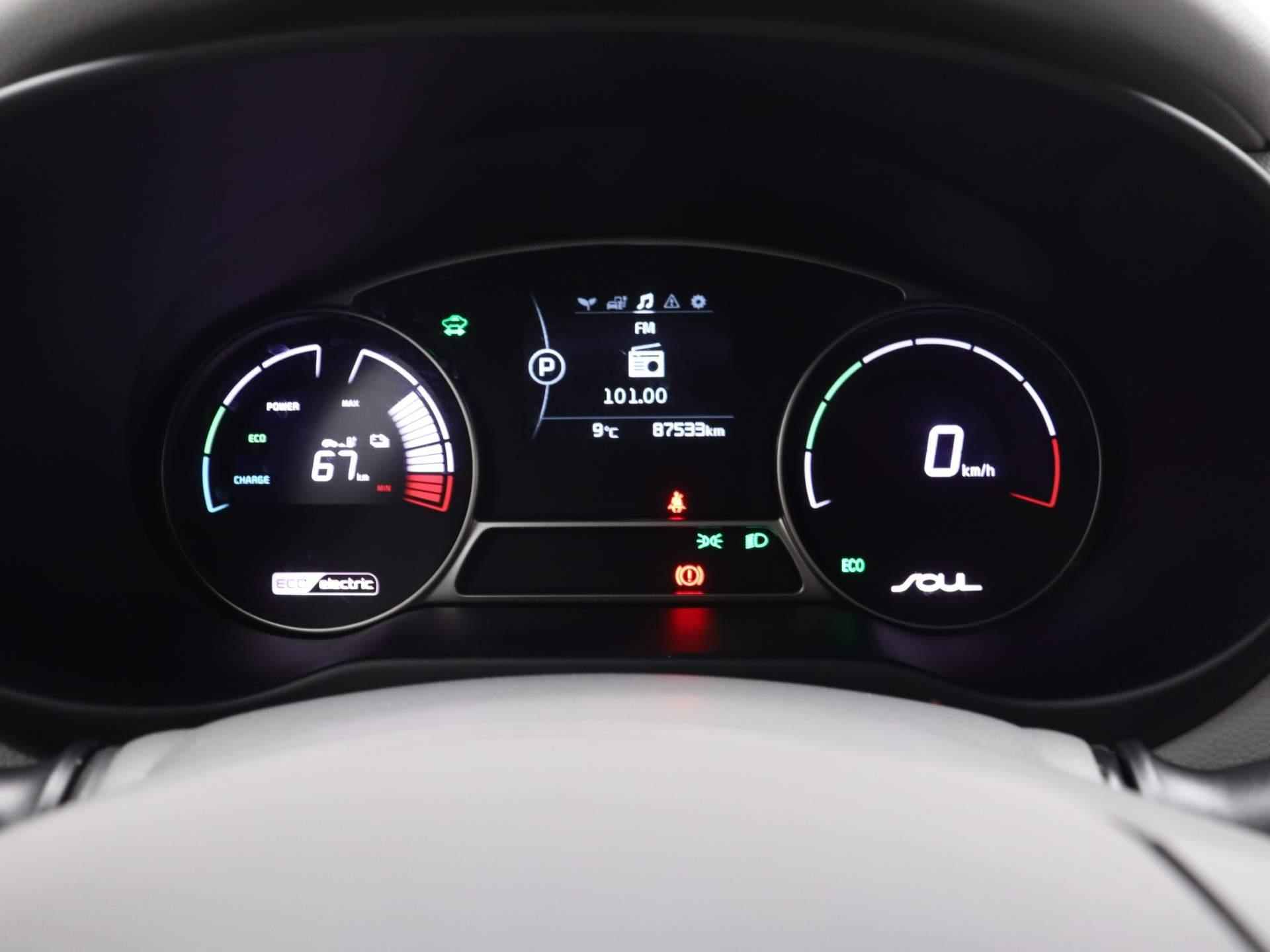 Kia Soul EV ExecutiveLine 27 kWh | Subsidie mogelijk | Navi | Camera | Stoelverwarming | Cruise Control | - 7/25