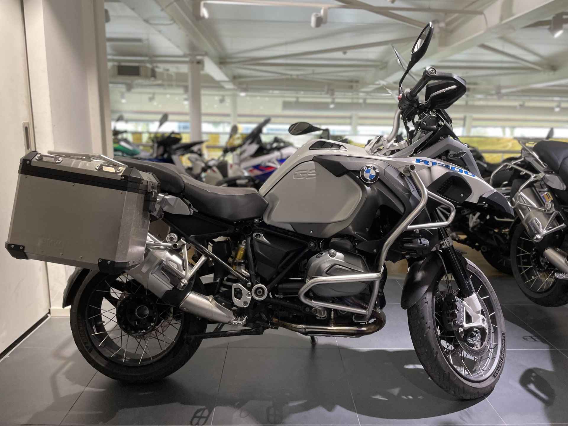 BMW R 1200 GS Adventure Alpin Weiss - 3/6