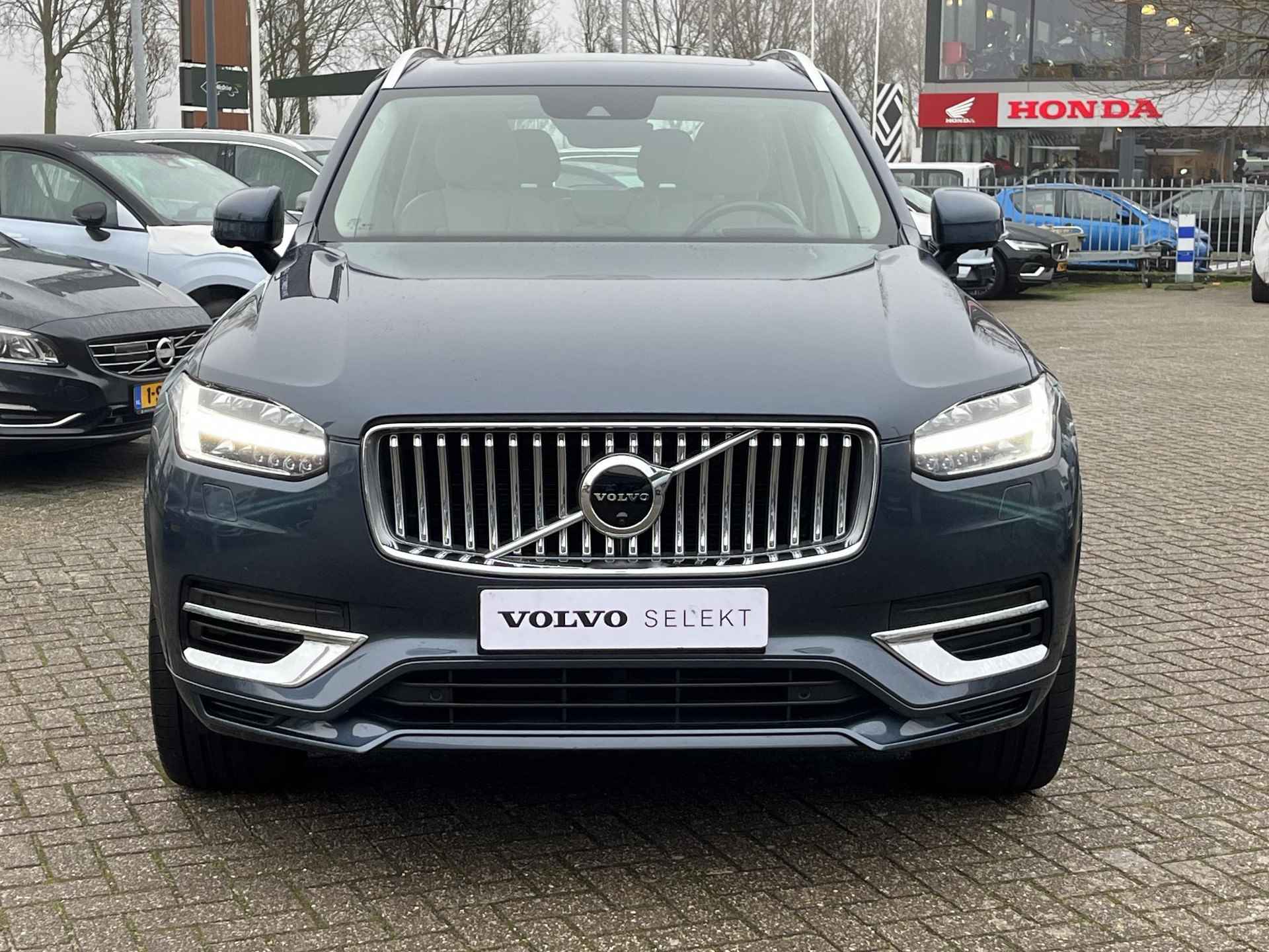 Volvo XC90 2.0 T8 Recharge AWD Inscription | Panoramadak elektrisch | Geventileerde + elektrisch verstelbare stoelen met massagefunctie | Harman/ Kardon Audio | 360 graden camera | Elektrische Achterklep - 2/10