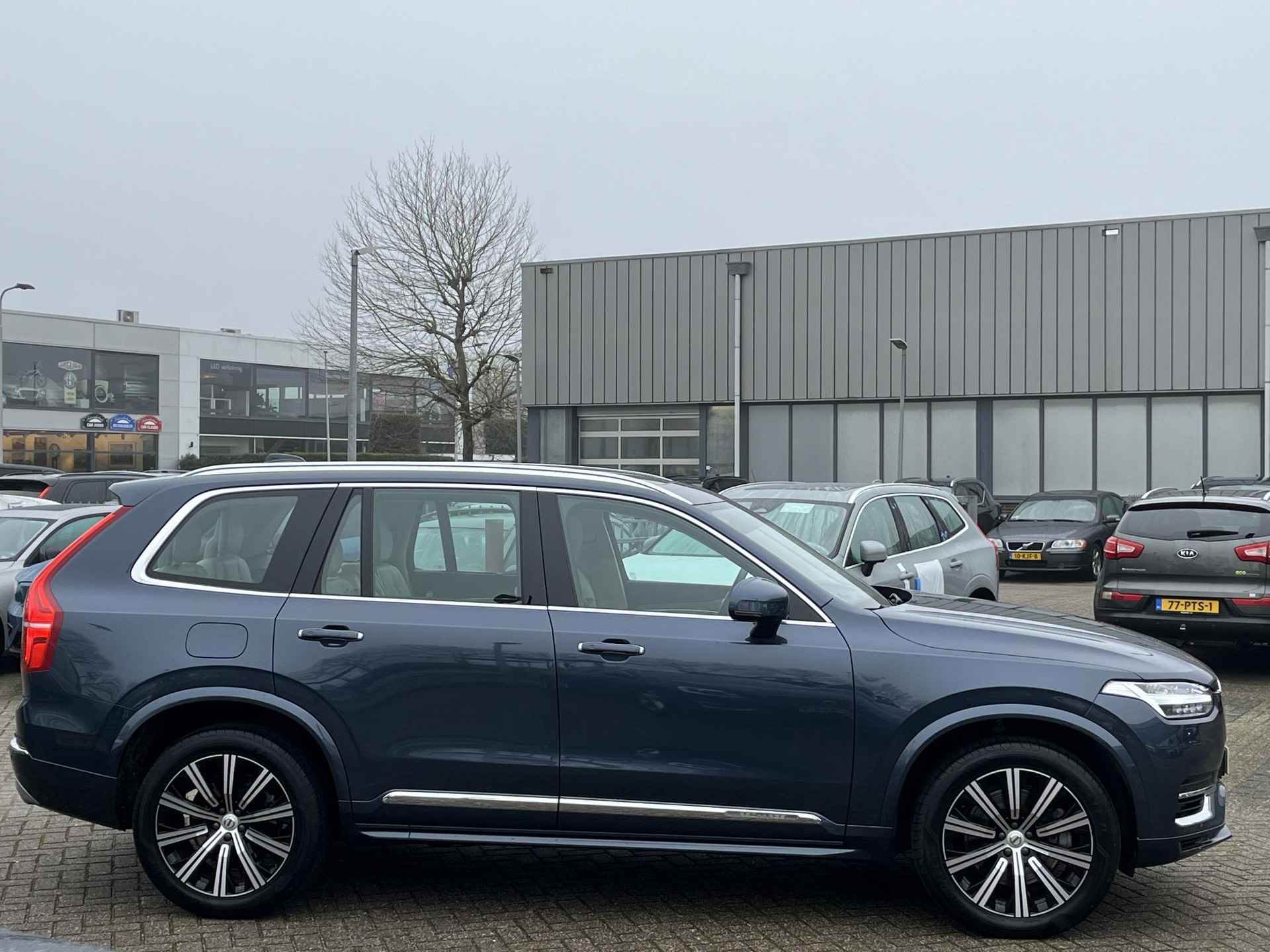 Volvo XC90 2.0 T8 Recharge AWD Inscription | Panoramadak elektrisch | Geventileerde + elektrisch verstelbare stoelen met massagefunctie | Harman/ Kardon Audio | 360 graden camera | Elektrische Achterklep - 4/10