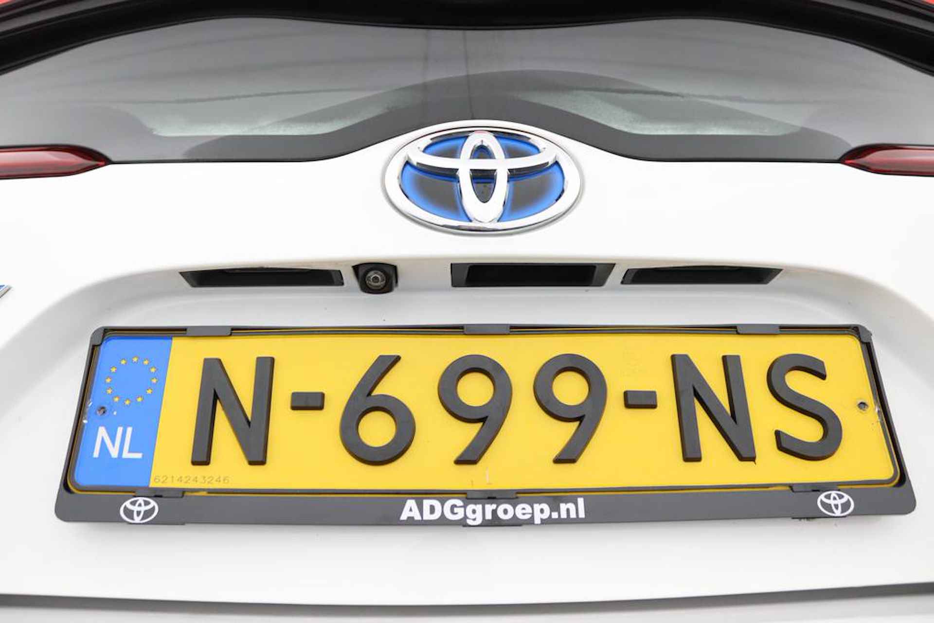 Toyota Prius 1.8 Plug-in Business Plus | Solarroof | Plug-In | Navigatie | Stoelverwarming | Parkeercamera | - 40/47