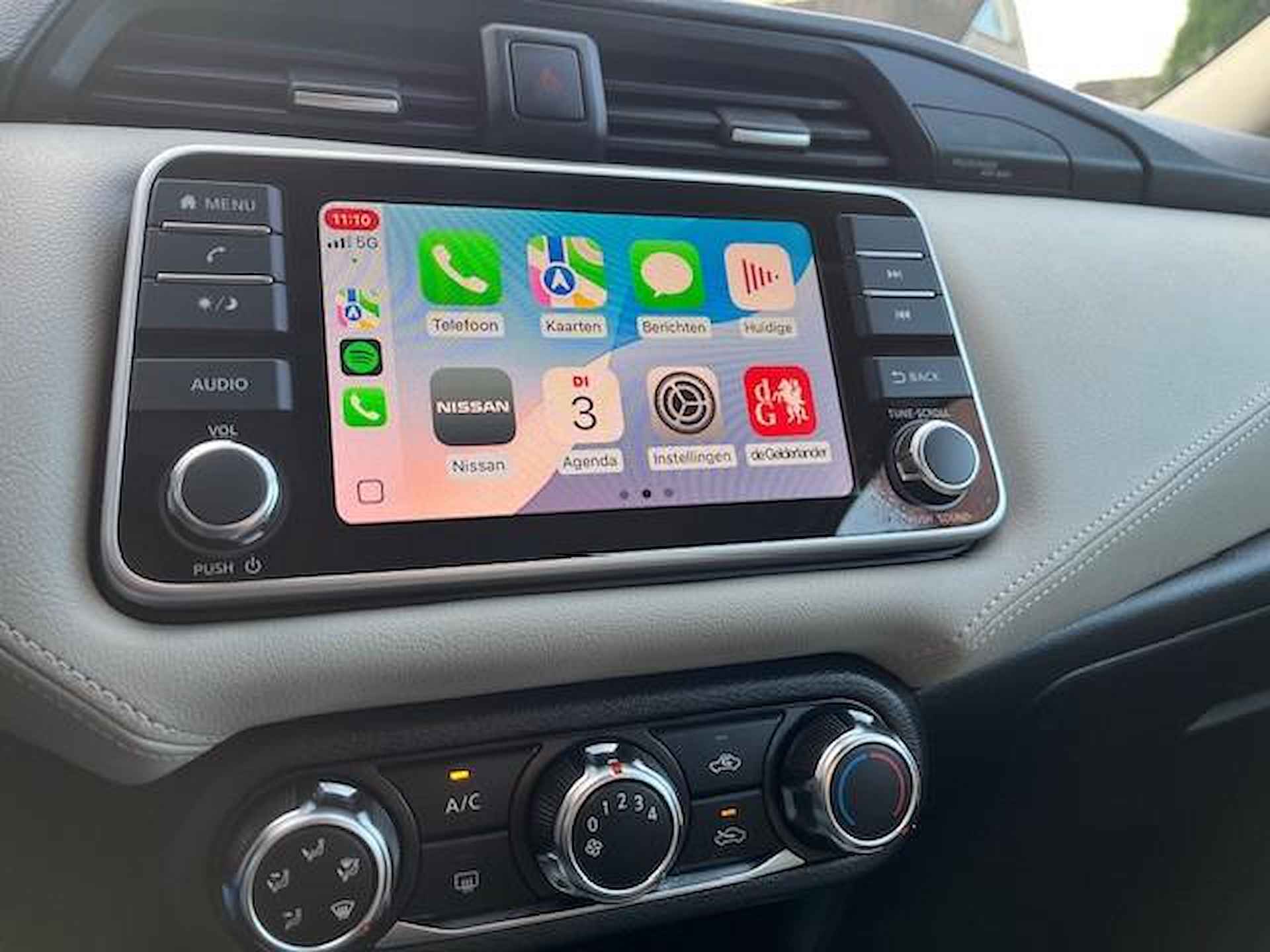 Nissan Micra 1.0 IG-T N-Connecta navi via Carplay/Android Automaat - 9/23