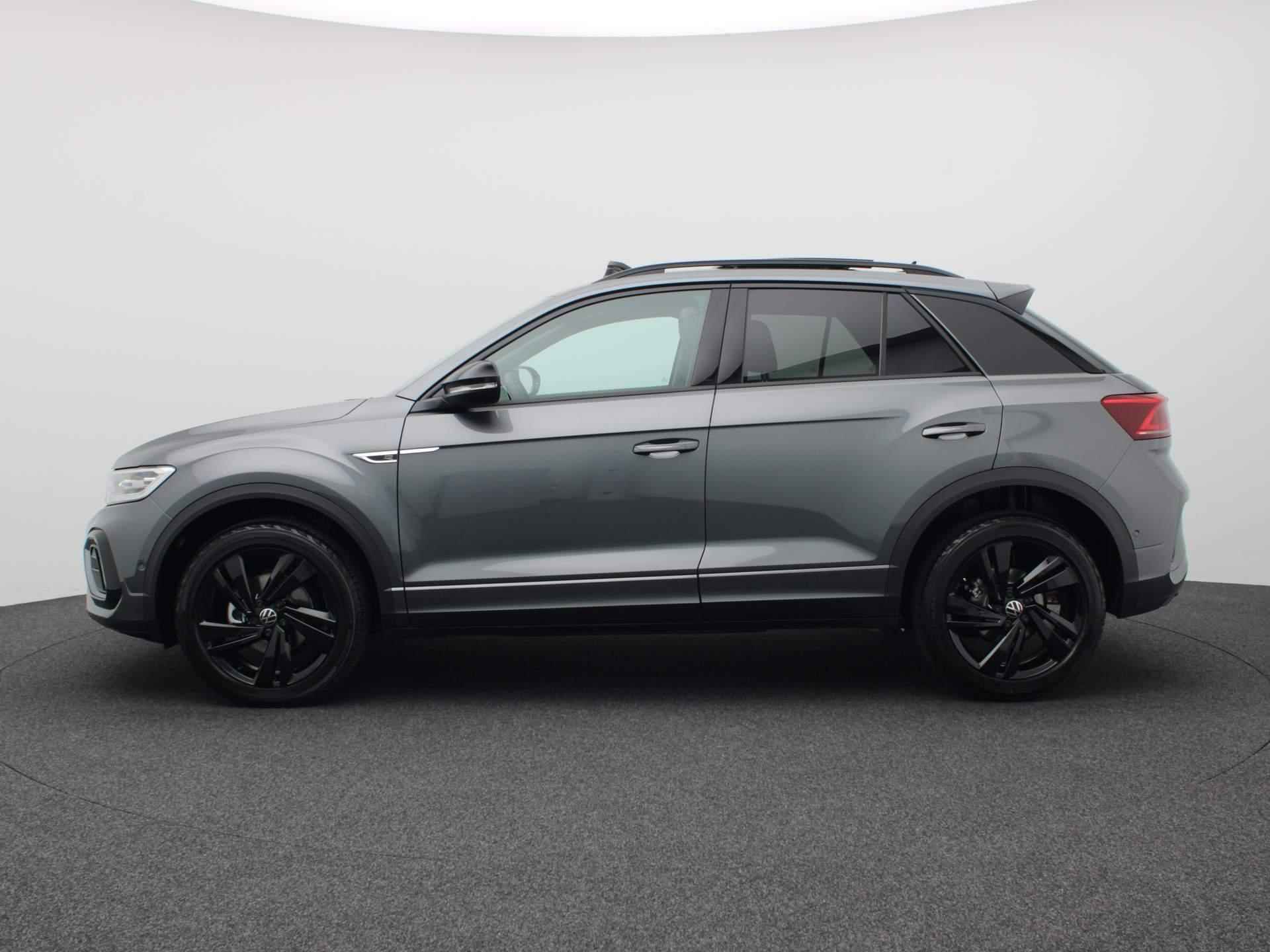 Volkswagen T-Roc 1.5 TSI R-Line Business 150PK DSG Black Style, LED-Matrix, Keyless Entry & Start, Pano-Schuifdak, Achteruitrijcamera, Travel Assist, 18" LM Velgen - 2/49