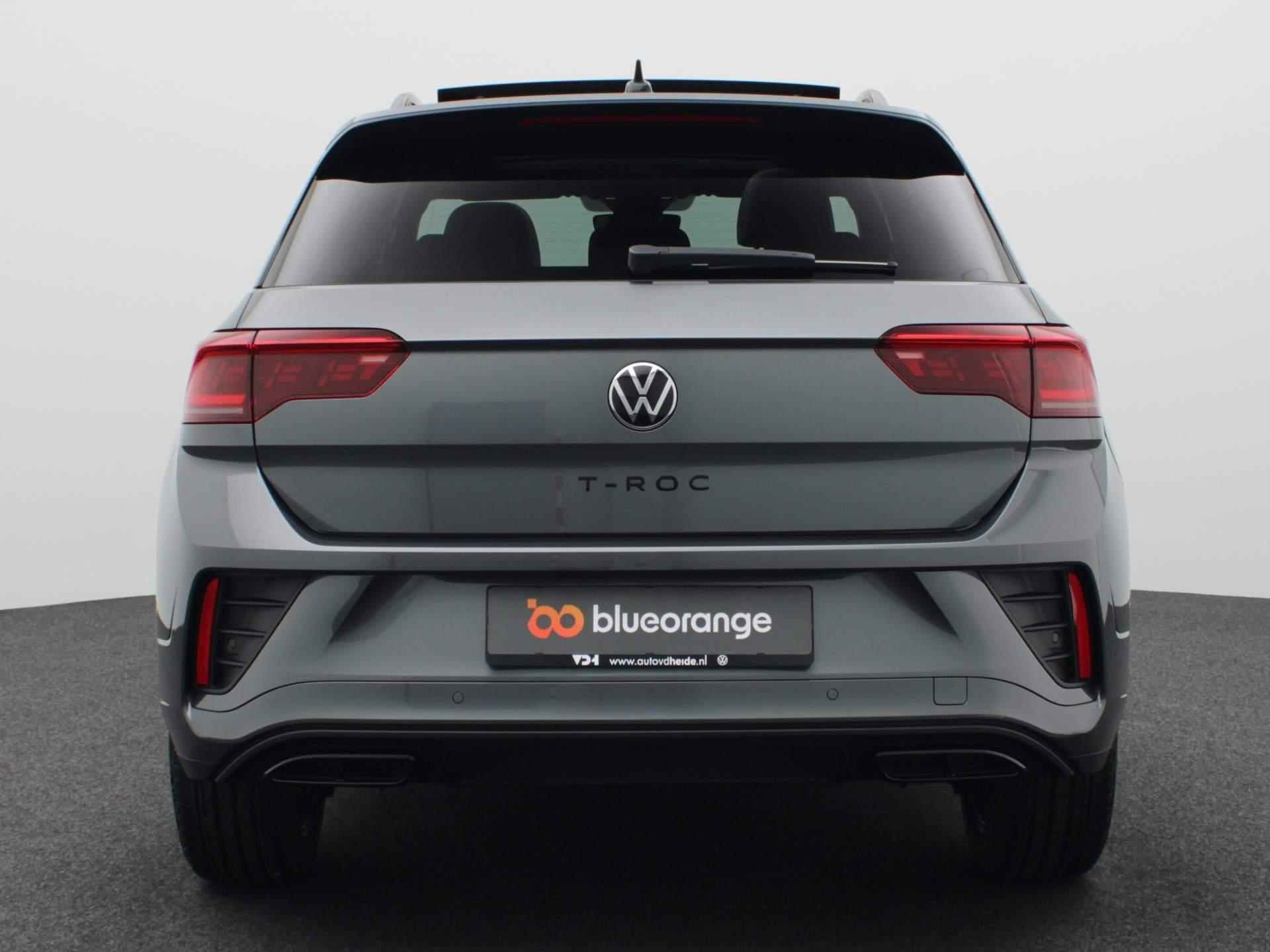 Volkswagen T-Roc 1.5 TSI R-Line Business 150PK DSG Black Style, LED-Matrix, Keyless Entry & Start, Pano-Schuifdak, Achteruitrijcamera, Travel Assist, 18" LM Velgen - 11/49