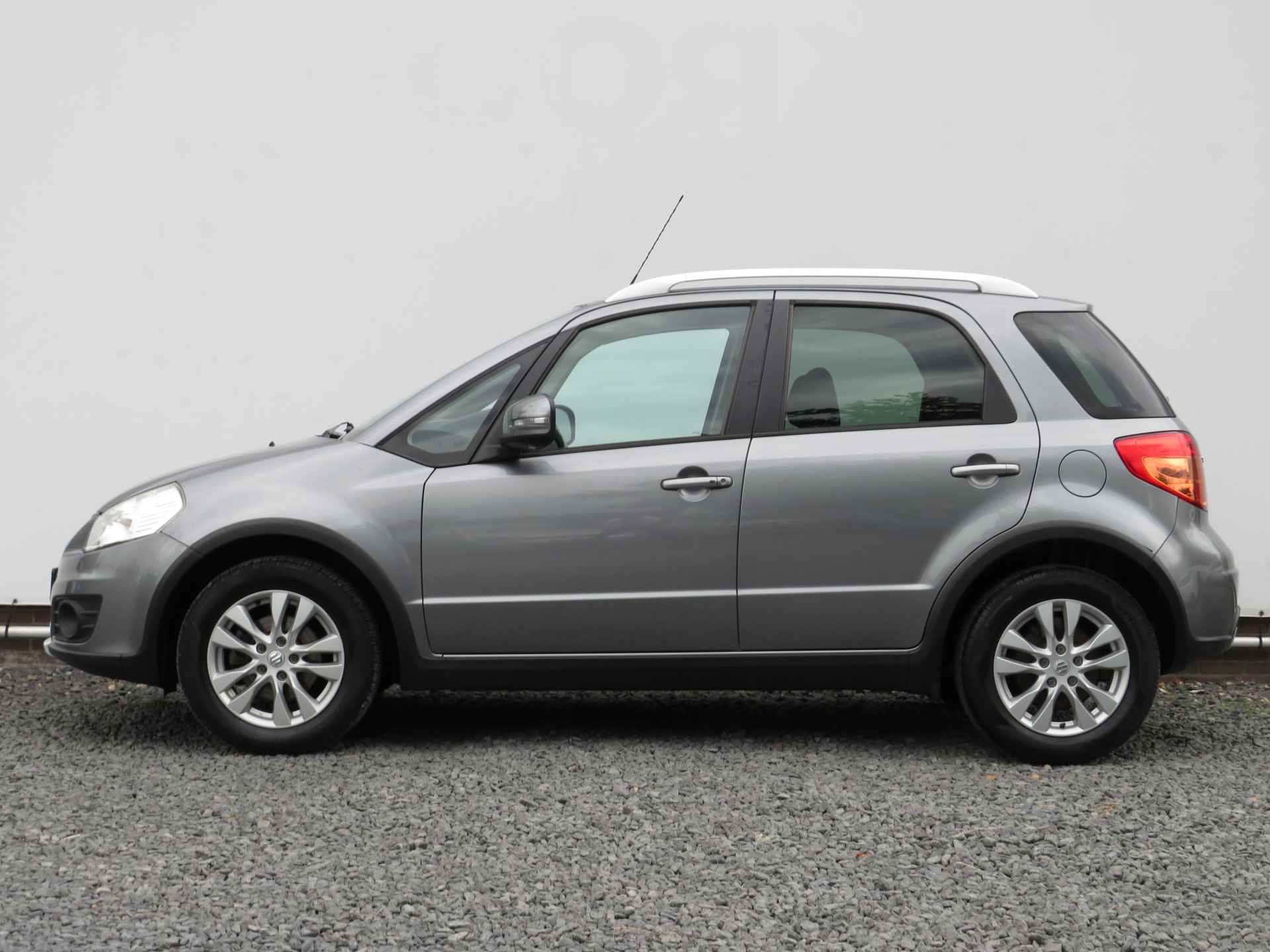 Suzuki SX4 1.6 Expressive 1e Eigenaar, Airco, Navigatie, Keyless entry/start - 4/24