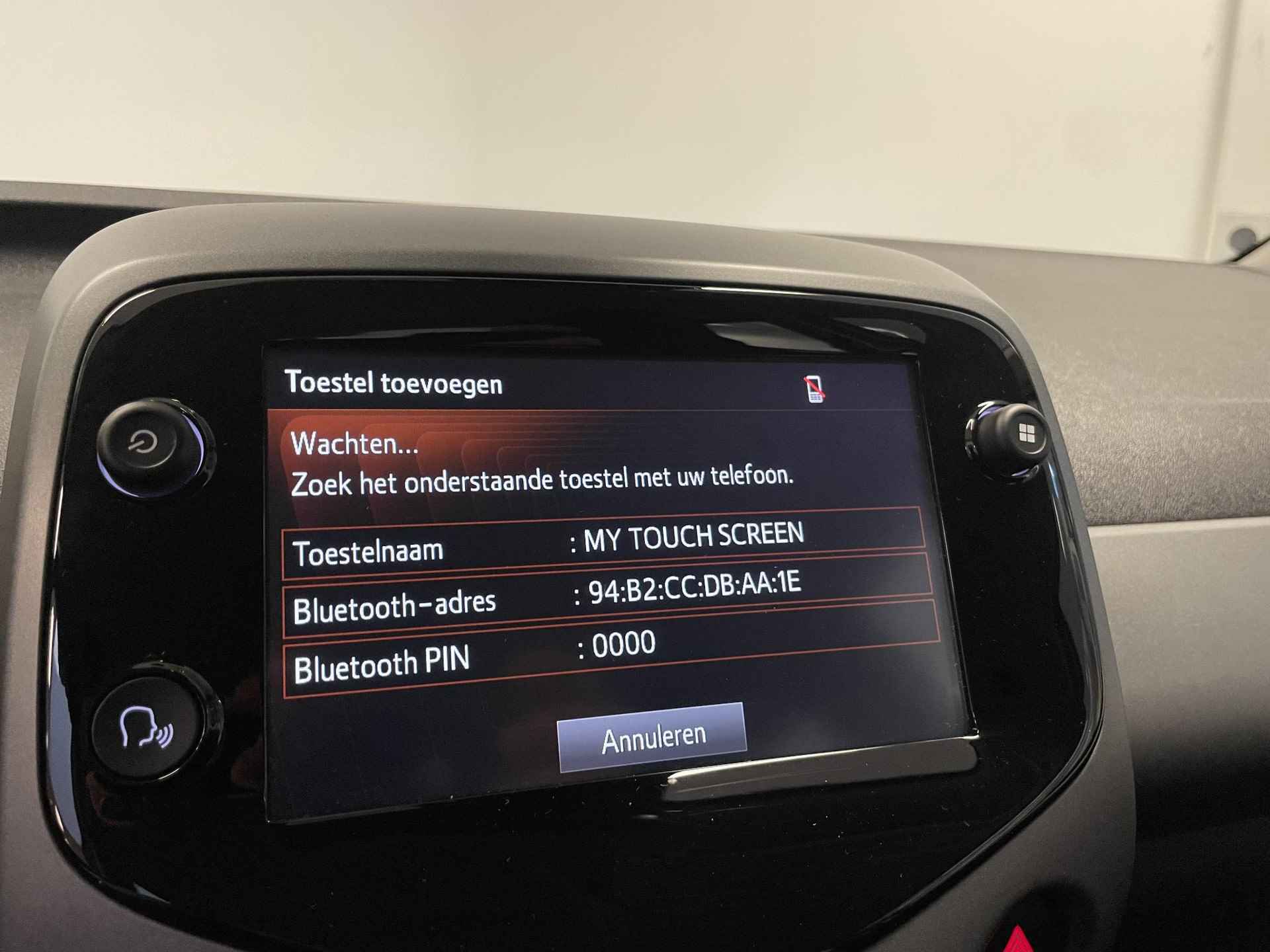 Toyota Aygo 1.0 VVT-i Aut. x-play Toyota Aygo 1.0 VVT-i x-play | CARPLAY | CAMERA | LMV | - 21/38