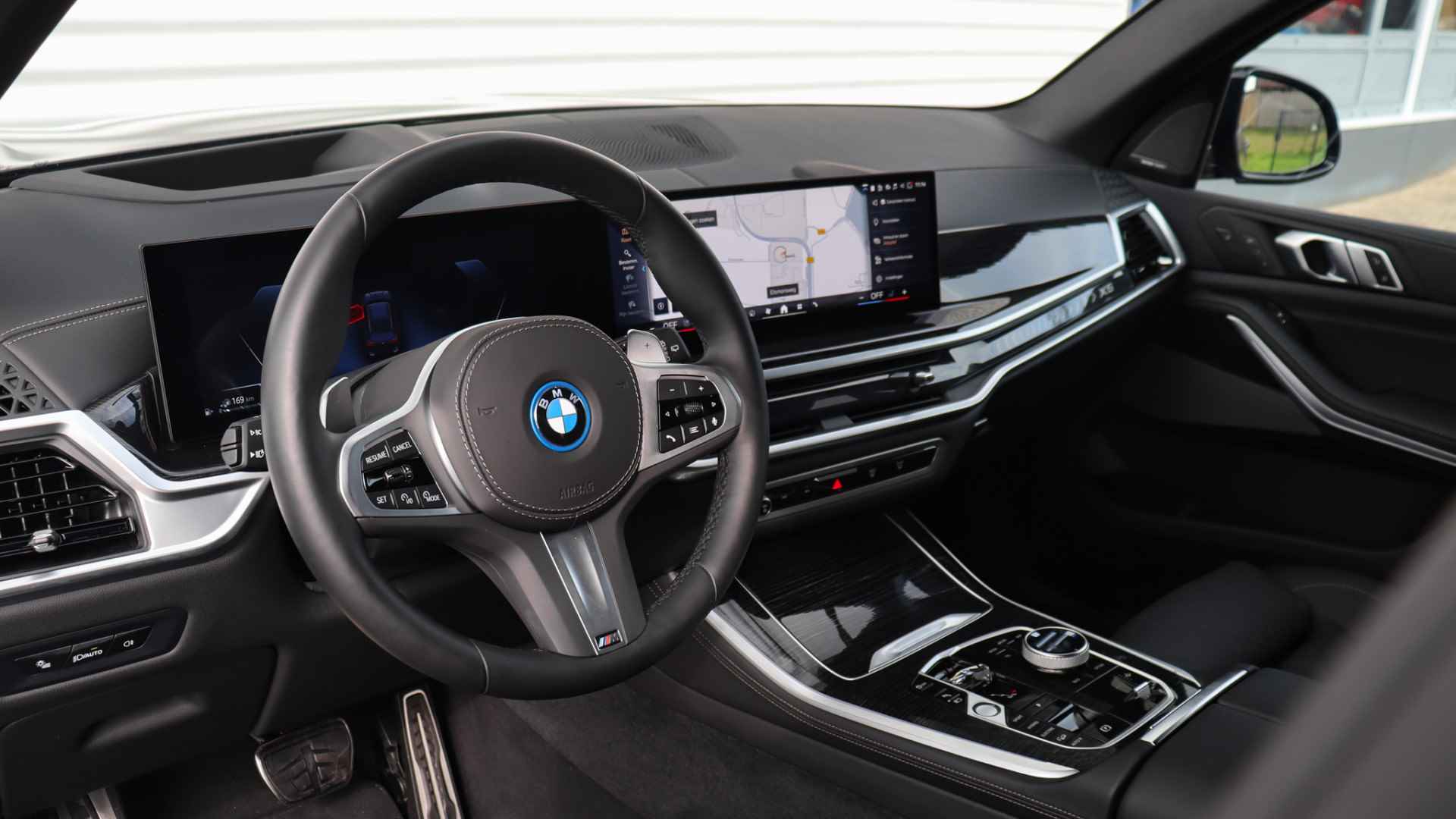 BMW X5 xDrive50e M-Sport Pro | Skylounge | Massage | Harman/Kardon | Soft-Close | Stoelventilatie | Head-up | Trekhaak - 6/36