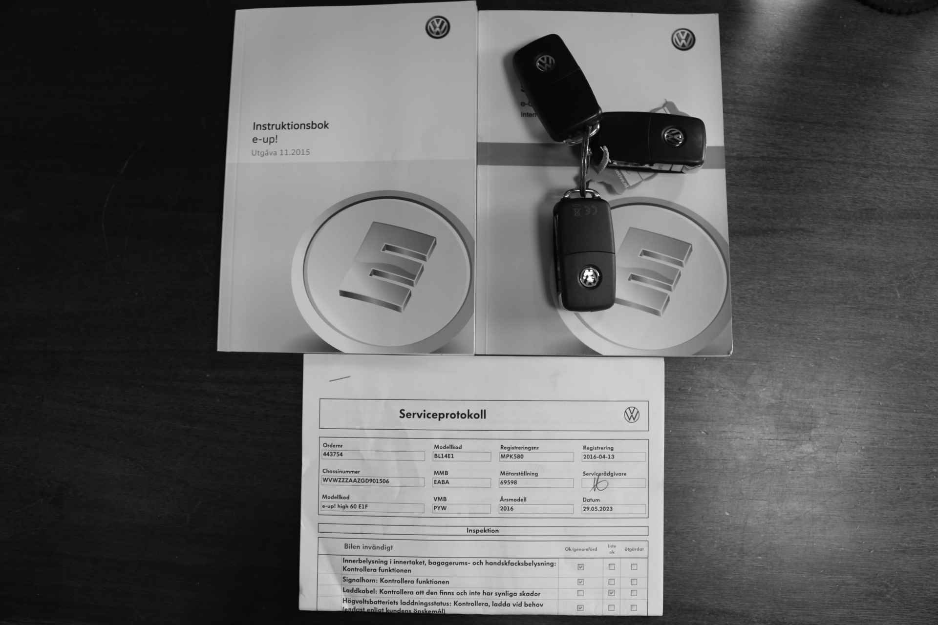 Volkswagen e-Up! *Incl. BTW!*€ 9.900,- na subsidie*Stoelverw./Navigatie/Airco/Cruise-Control/Parkeersens.* - 4/44