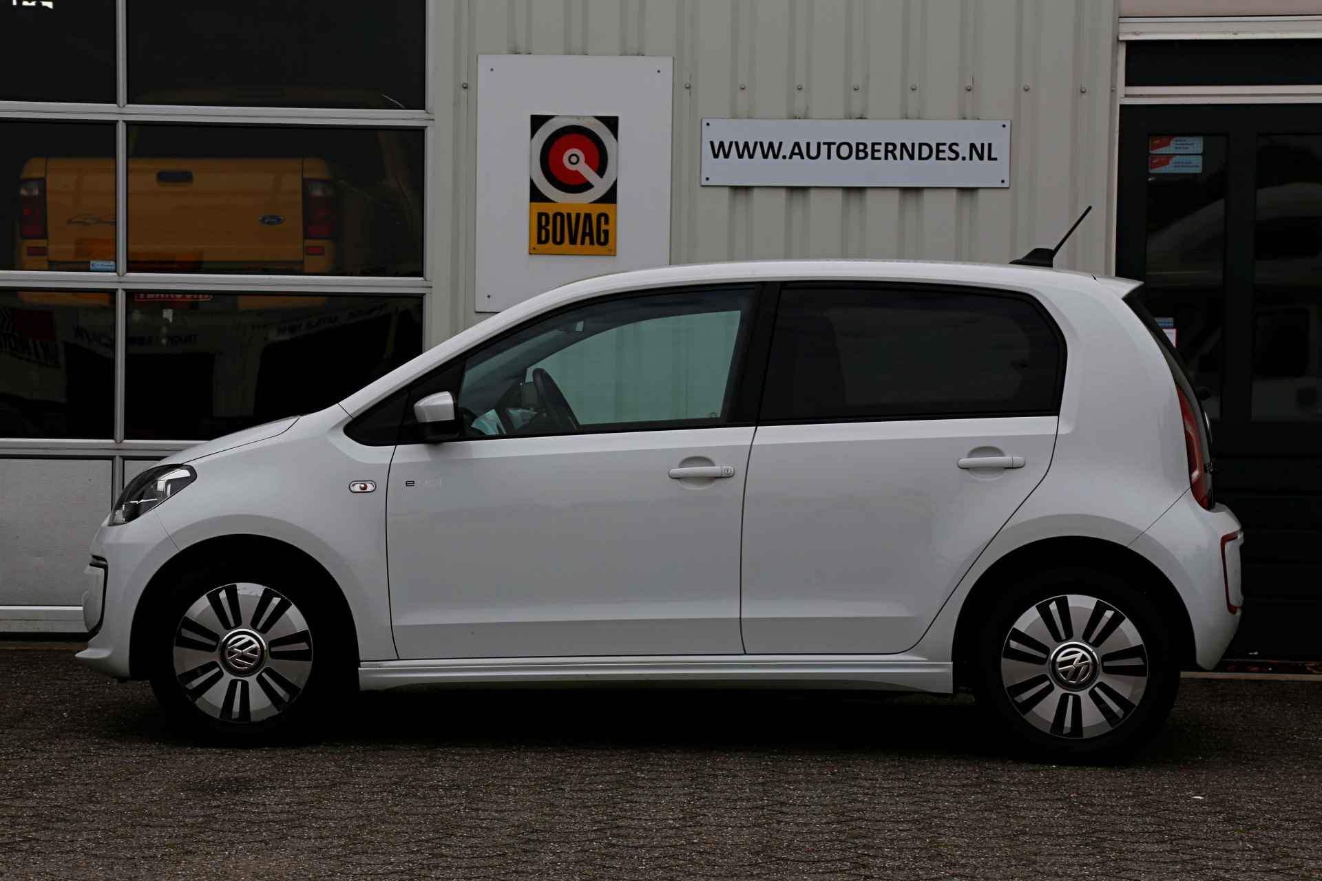 Volkswagen e-Up! *Incl. BTW!*€ 9.900,- na subsidie*Stoelverw./Navigatie/Airco/Cruise-Control/Parkeersens.* - 29/44
