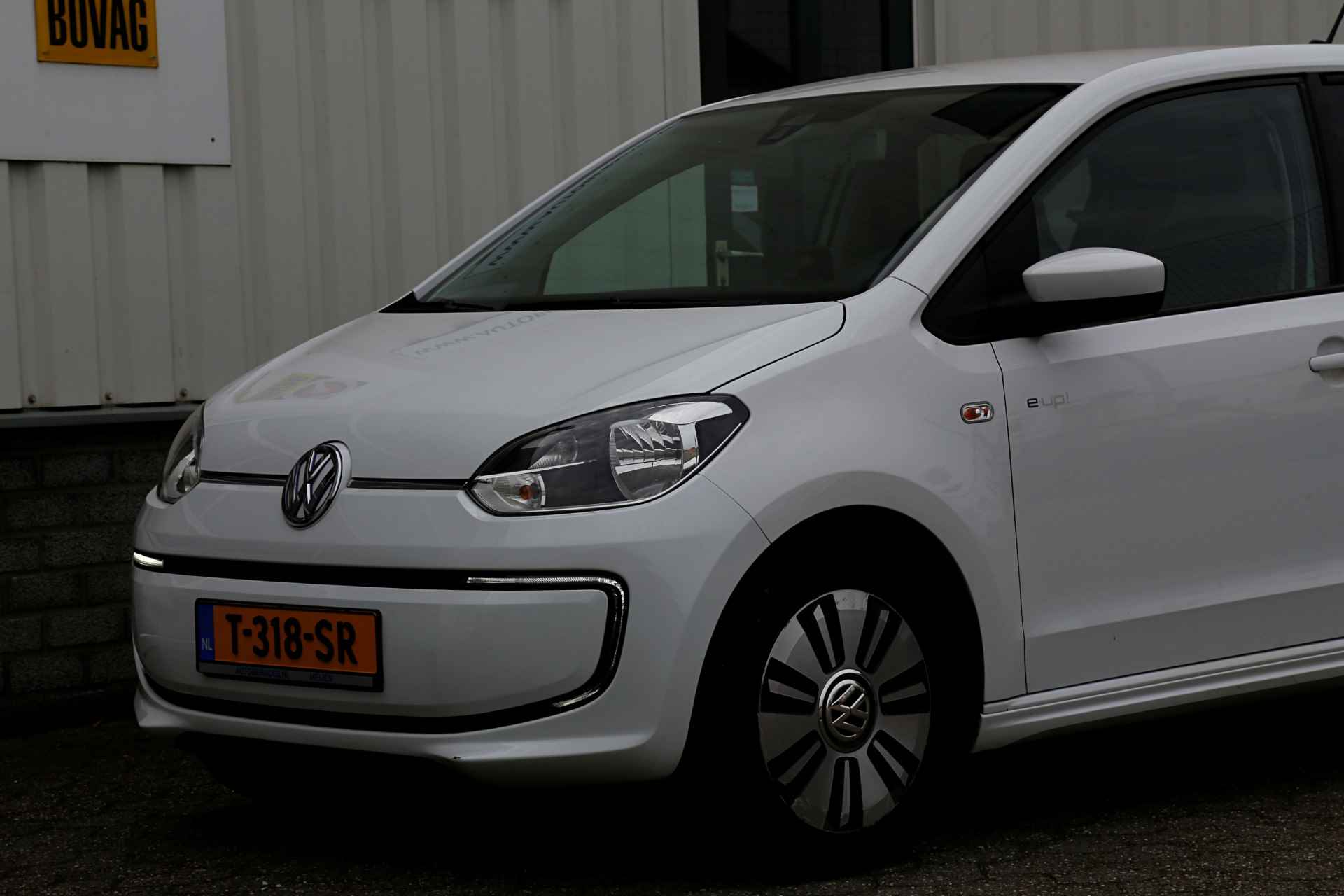 Volkswagen e-Up! *Incl. BTW!*€ 9.900,- na subsidie*Stoelverw./Navigatie/Airco/Cruise-Control/Parkeersens.* - 32/44