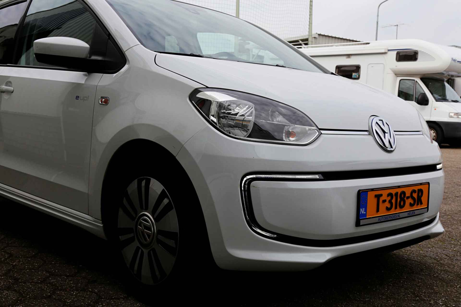 Volkswagen e-Up! *Incl. BTW!*€ 9.900,- na subsidie*Stoelverw./Navigatie/Airco/Cruise-Control/Parkeersens.* - 33/44