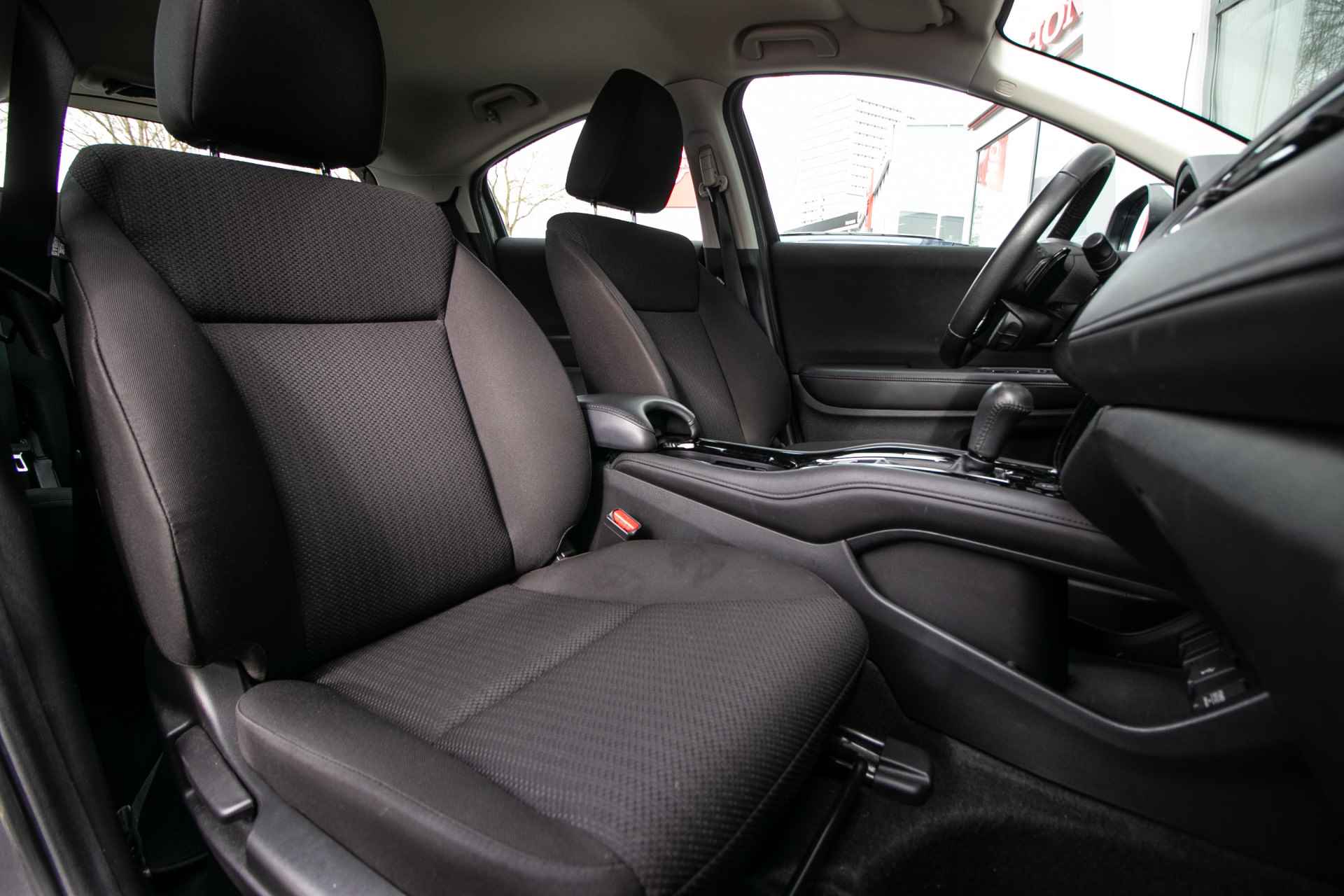 Honda HR-V 1.5 i-VTEC Elegance Automaat - All in rijklaarprijs | Navi. | 1e Eig. | Dealer ond. | 12 mnd Bovag - 5/41