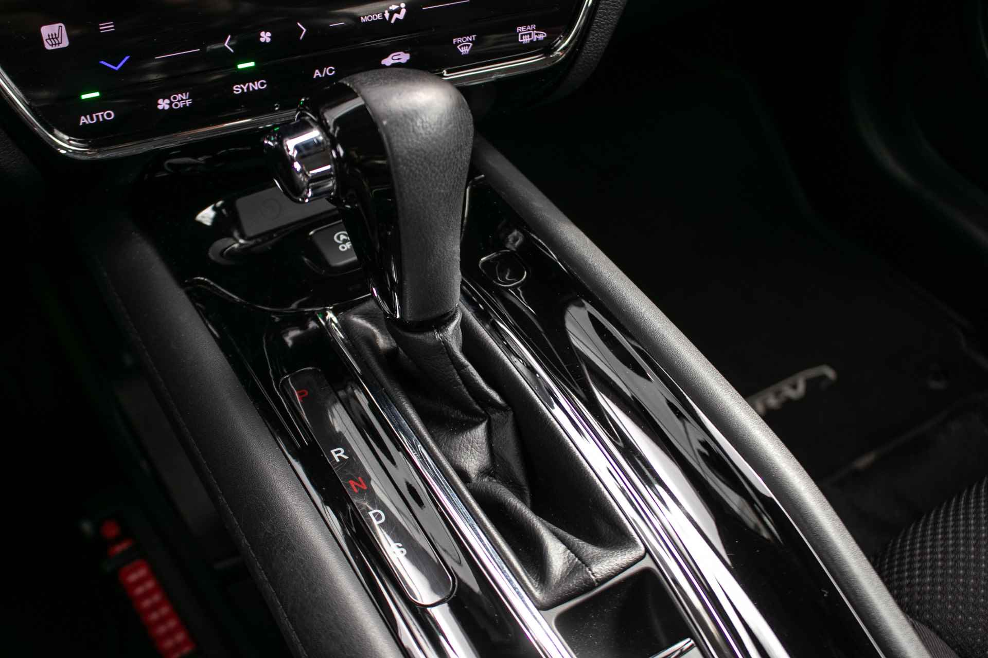 Honda HR-V 1.5 i-VTEC Elegance Automaat - All in rijklaarprijs | Navi. | 1e Eig. | Dealer ond. | 12 mnd Bovag - 20/41