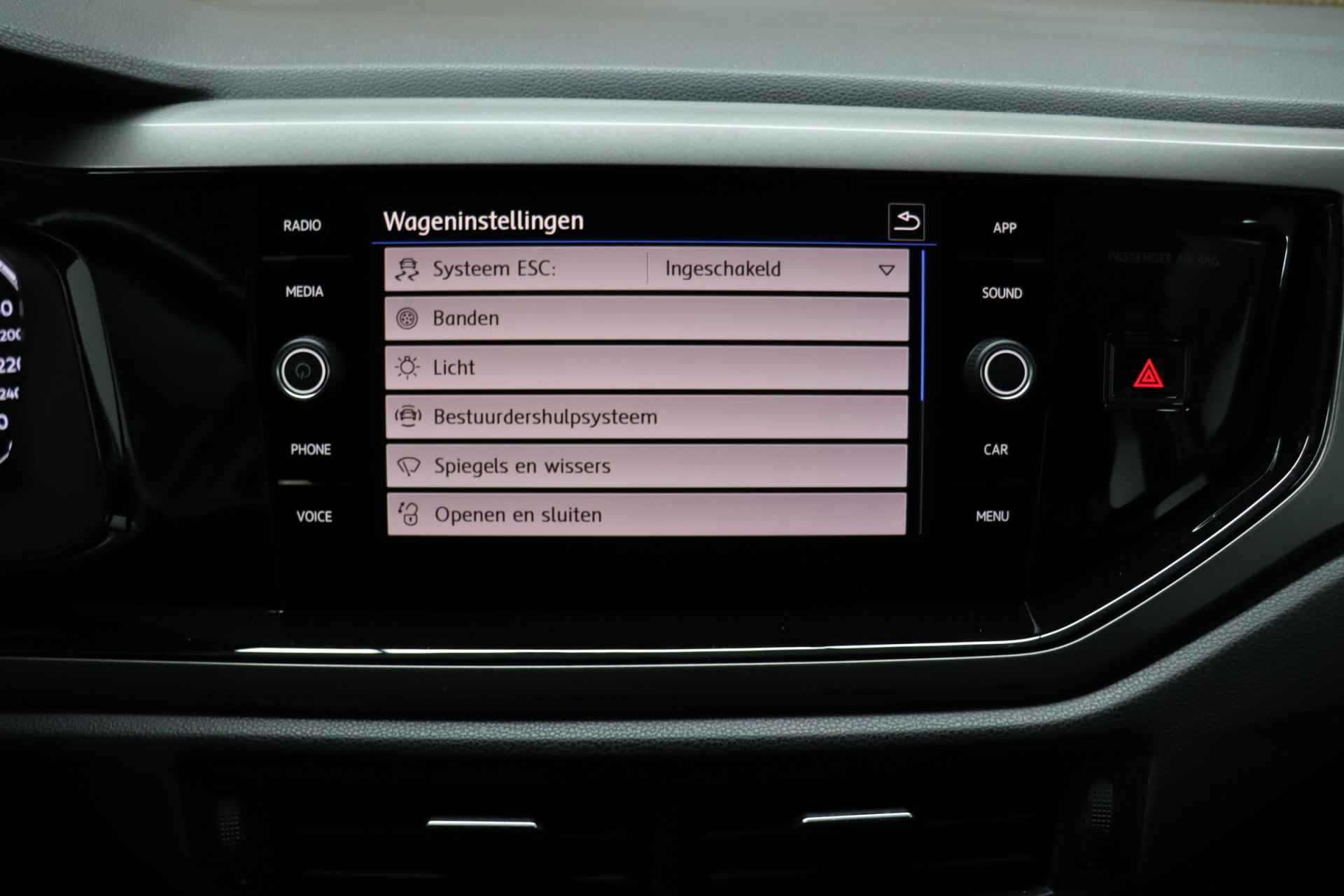 Volkswagen Polo 1.0 TSI Highline DSG | Adaptive-cruise | Apple Carplay & Android Auto | Maps Navigatie | Camera - 28/42