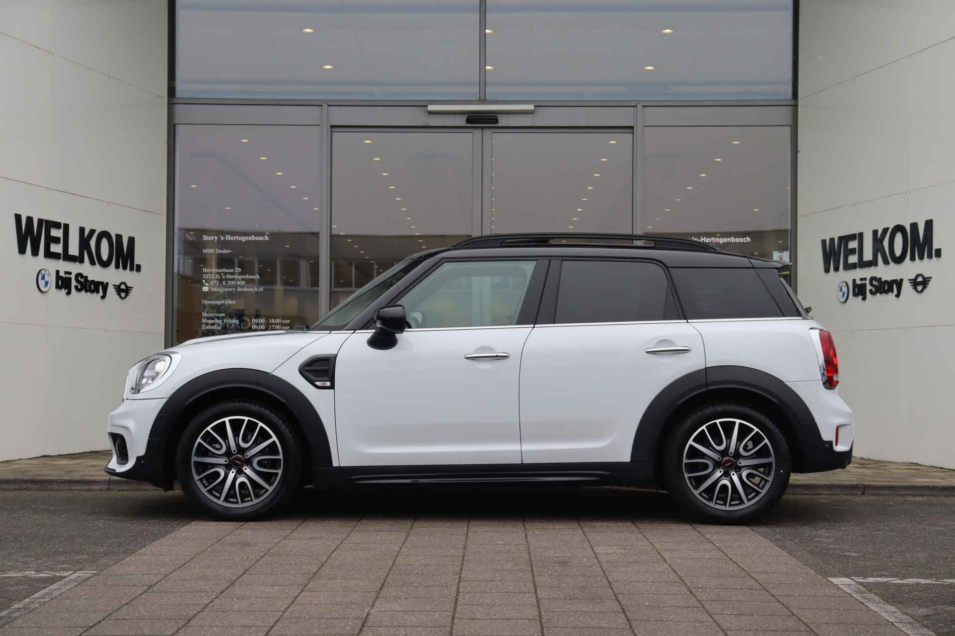 MINI Countryman Cooper Automaat / JCW Trim Pakket / Panoramadak / Achteruitrijcamera / Comfort Access / LED / Head-Up / Stoelverwarming / Park Assistant - 6/35