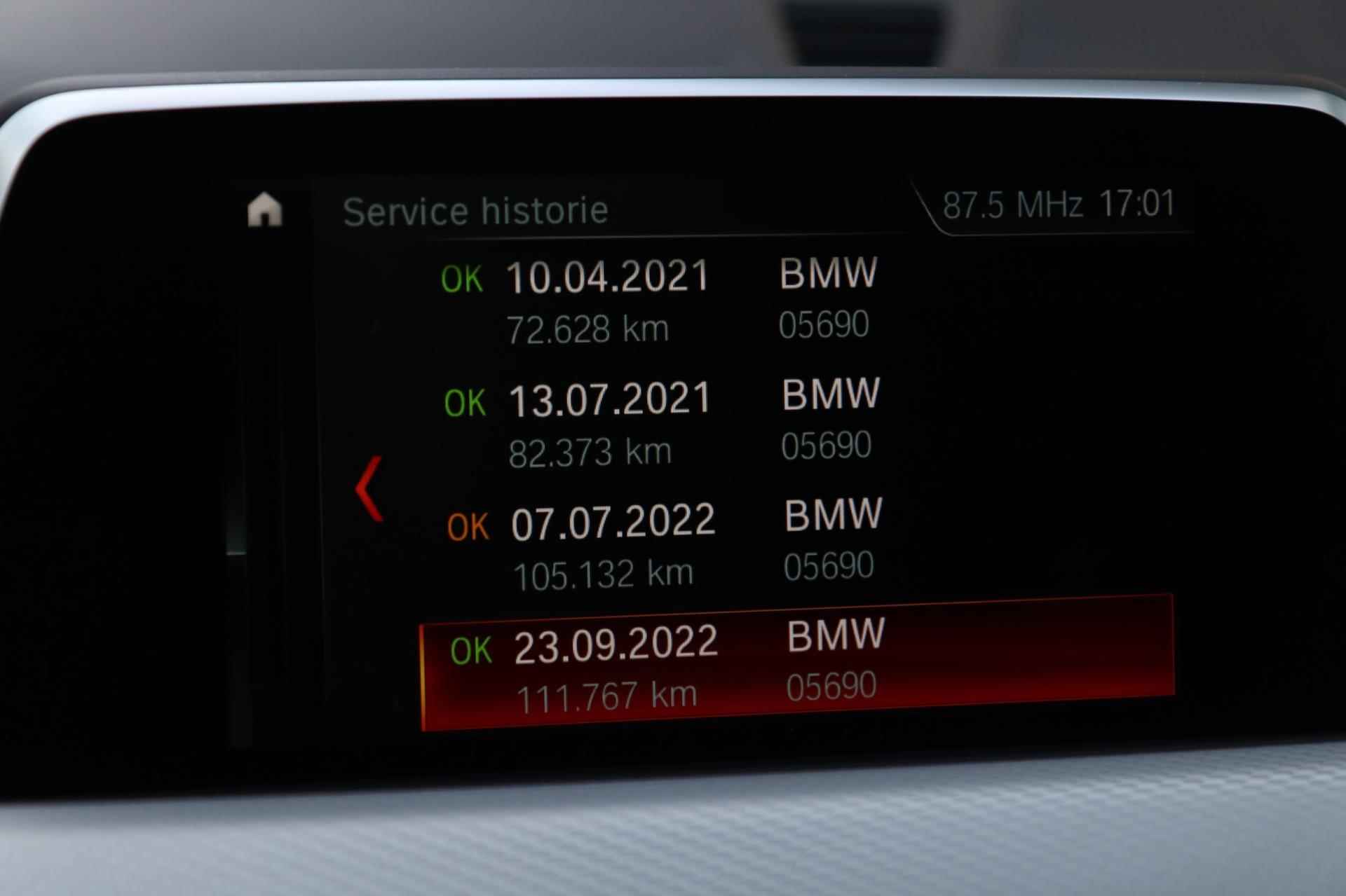 BMW X2 xDrive20i M Sport / PANODAK / KEYLESS / ALCANTARA / SFEERVERLICHTING - 11/41