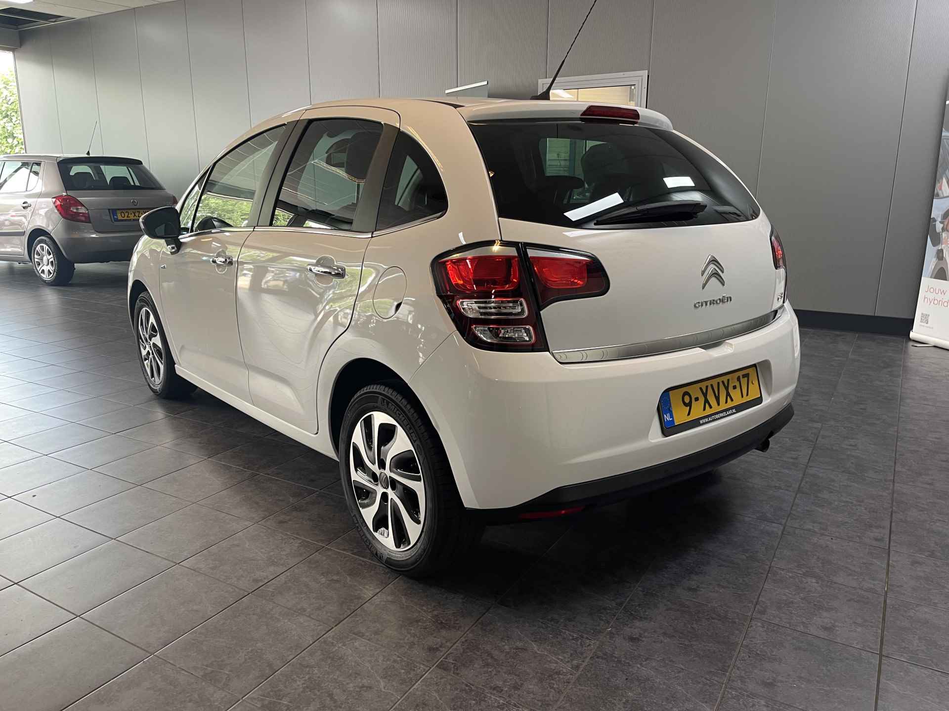 Citroën C3 1.2 PureTech Exclusive Dealer onderhouden, Lederen bekleding,  Navigatie, Climate control, Cruise control. - 3/25