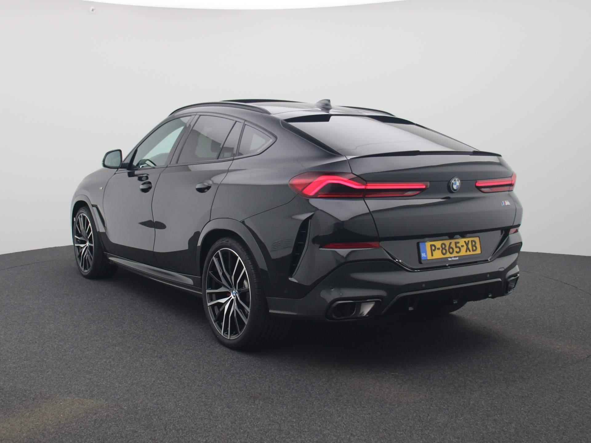 BMW X6 xDrive40i High Executive | M-PAKKET | PANORAMA-SCHUIFDAK | LASER KOPLAMPEN | HEAD UP DISPLAY | SOFTCLOSE | STOELVERWARMING V+A| STOELVENTILATIE | 360-CAMERA | ELEKTRISCHE VOORSTOELEN MET GEHEUGEN | STUURWIEL VERWARMD | BEKERHOUDERS GEKOELD EN VERWARMD |  22 INCH | WEGKLAPBARE TREKHAAK | - 2/61