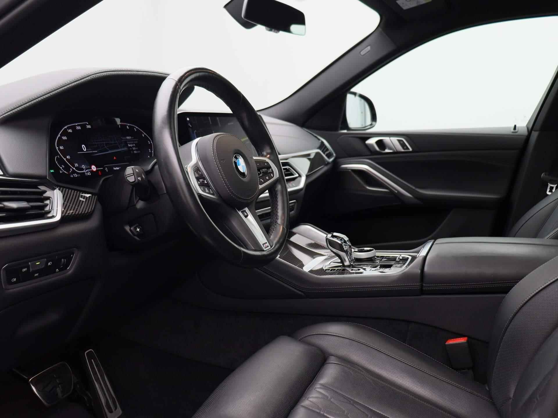 BMW X6 xDrive40i High Executive | M-PAKKET | PANORAMA-SCHUIFDAK | LASER KOPLAMPEN | HEAD UP DISPLAY | SOFTCLOSE | STOELVERWARMING V+A| STOELVENTILATIE | 360-CAMERA | ELEKTRISCHE VOORSTOELEN MET GEHEUGEN | STUURWIEL VERWARMD | BEKERHOUDERS GEKOELD EN VERWARMD |  22 INCH | WEGKLAPBARE TREKHAAK | - 41/61