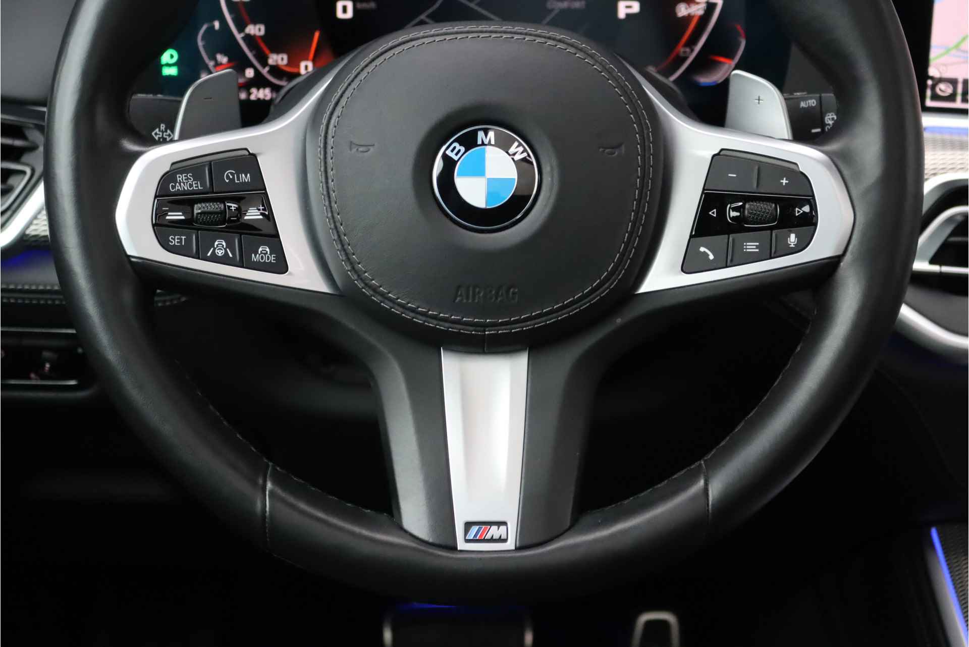 BMW X5 M50i High Executive Aut8, Panoramadak, Adaptieve Cruise Control, Comfort-Toegang, Bowers&Wilkins, Surround Camera, Zonnerollo's, Stoelverwarming-/ventilatie, Head-up Display, Memory, Leder, Etc. - 30/48