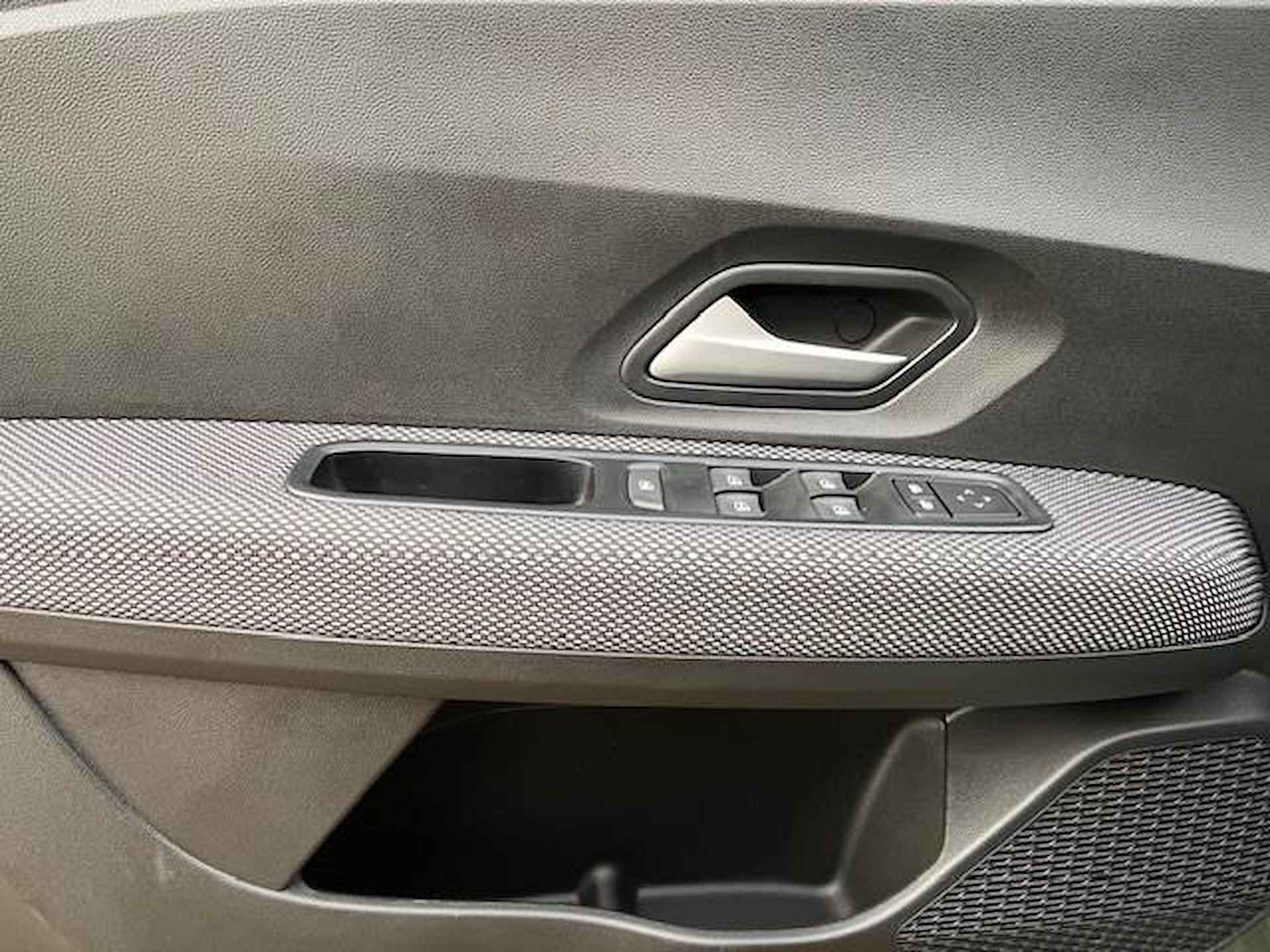 Dacia Sandero Stepway 1.0 TCe 100 Bi-Fuel Essential HET BETREFT HIER EEN DEMO, INFORMEER NAAR DE HUIDIGE KILOMETERSTAND! - 5/27