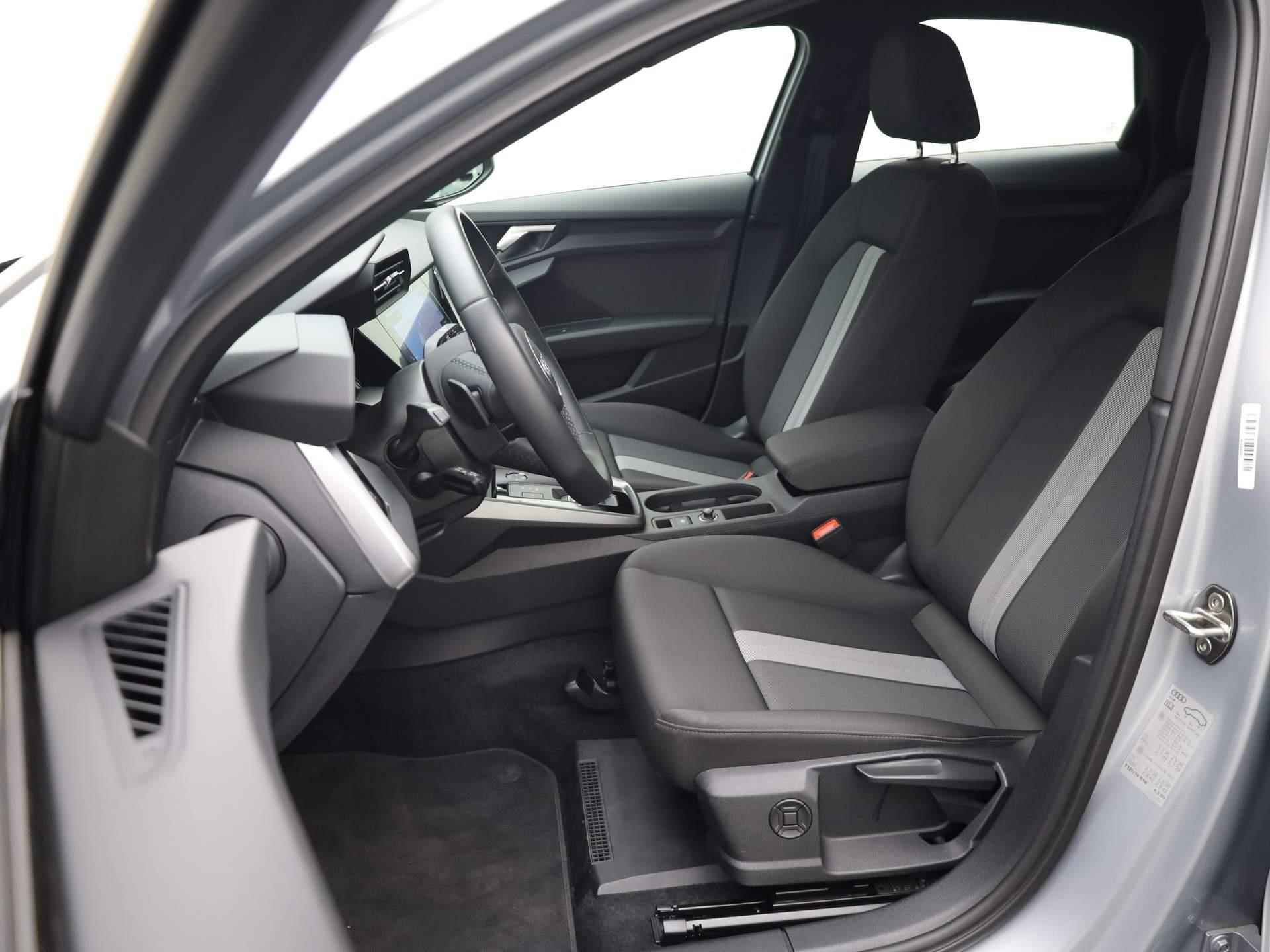 Audi A3 Limousine 35 TFSI/150PK Advanced · Navigatie · Parkeersensoren · Stoelverwarming - 6/40