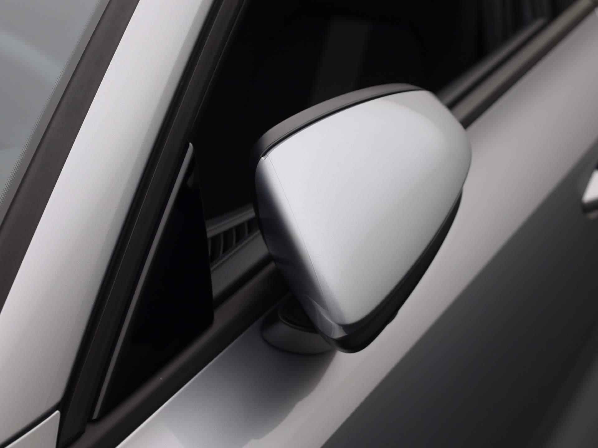 Audi A3 Limousine 35 TFSI/150PK Advanced · Navigatie · Parkeersensoren · Stoelverwarming - 29/40