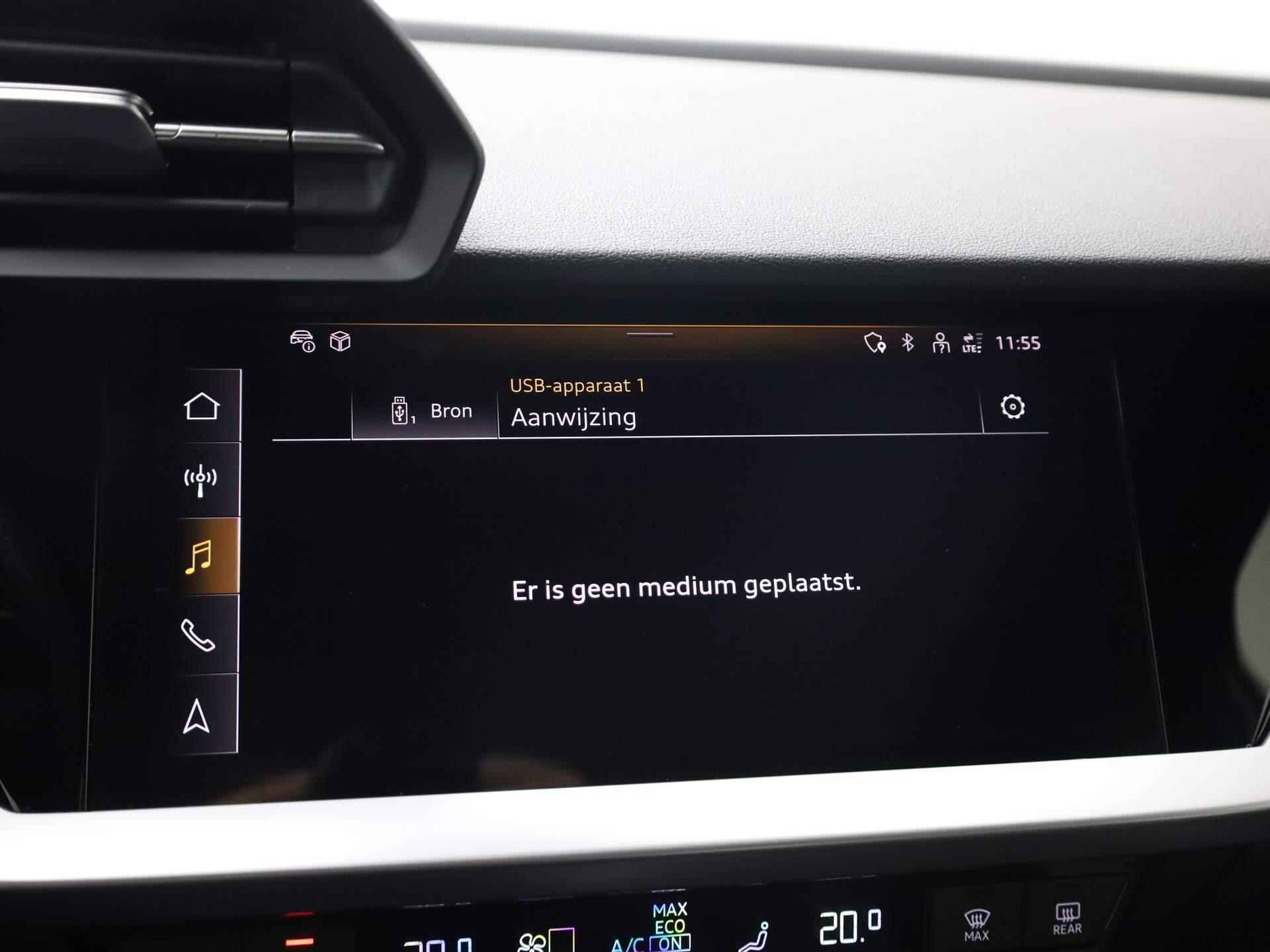 Audi A3 Limousine 35 TFSI/150PK Advanced · Navigatie · Parkeersensoren · Stoelverwarming - 38/40