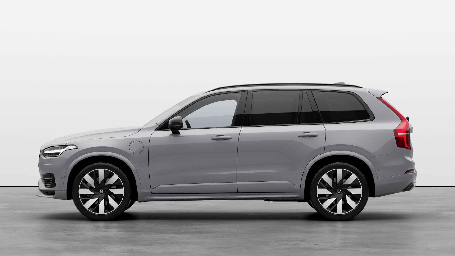 Volvo XC90 T8 455PK AWD Ultra Dark | Actie Nieuw! | Edition Pack | Luchtvering | B&W | Massage | 360º view | - 4/6