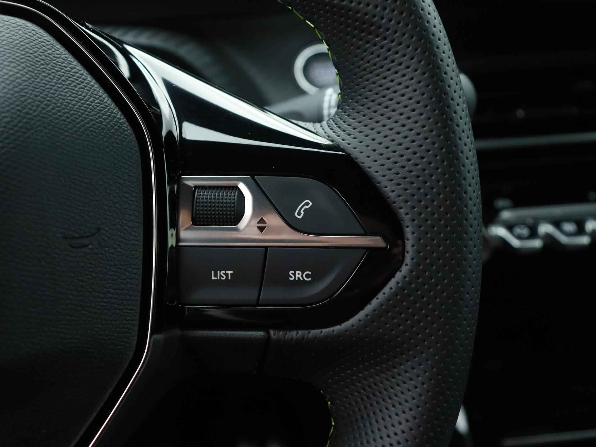 Peugeot e-2008 EV 50 kWh GT 136pk Automaat  | NIEUW MODEL |  Navigatie | Camera | Cruise Control | Parkeerhulp Achter | Apple Carplay - 25/38