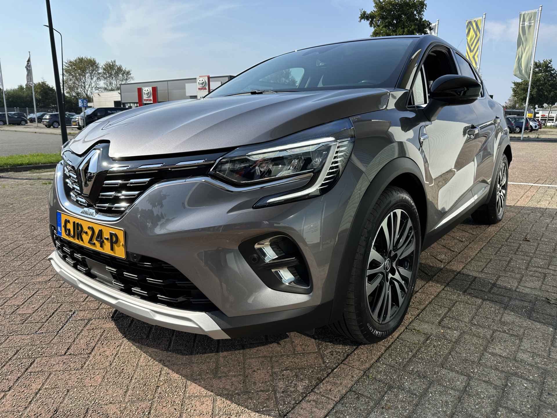 Renault Captur 1.6 E-Tech Plug-in Hybrid 160 Initiale Paris | semi elektrisch wegklapbare trekhaak | adaptieve cruise control | tijdelijk gratis Top Afleverpakket twv Eur 695 - 4/59