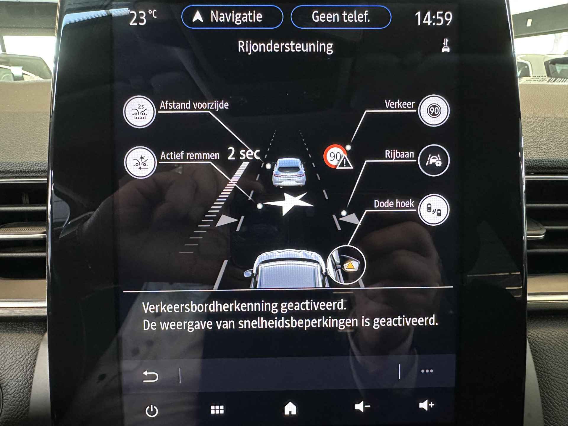 Renault Captur 1.6 E-Tech Plug-in Hybrid 160 Initiale Paris | semi elektrisch wegklapbare trekhaak | adaptieve cruise control | tijdelijk gratis Top Afleverpakket twv Eur 695 - 36/59