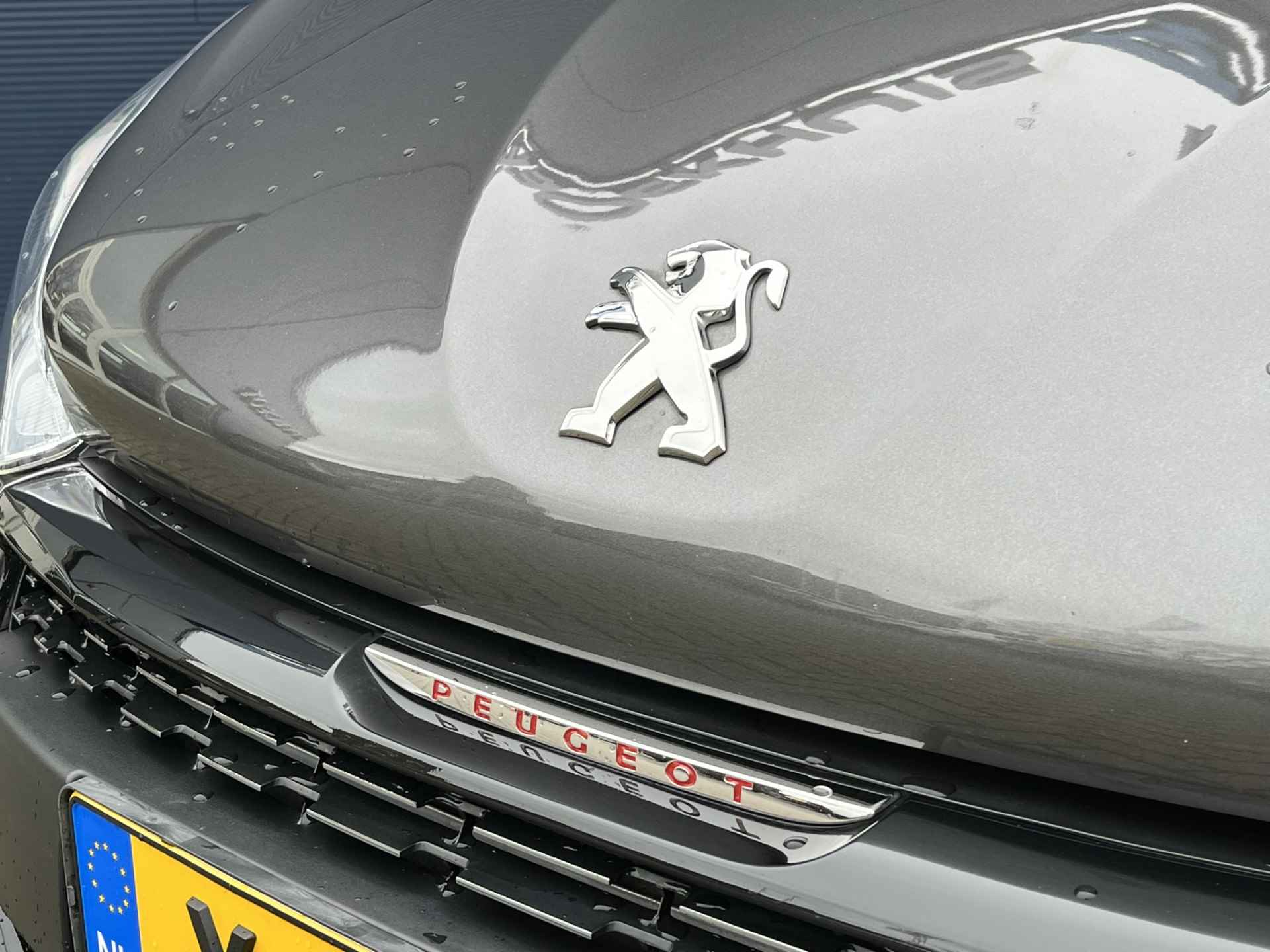 Peugeot 208 1.2 PureTech GT-Line Leder/Stof | Clima | Cruise | 17" Lichtmetaal | Getinte Ramen - 7/21