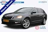 Škoda Octavia Combi 1.6 TDI Clever Edition Automaat | incl. 12 maanden garantie | Trekhaak | Stoelverwarming | Cruise control | Grote navigatie | 17" velgen | Apple carplay / Android auto | Parkeersensoren achter | Privacy glass | DAB+ Radio | Bluetooth |